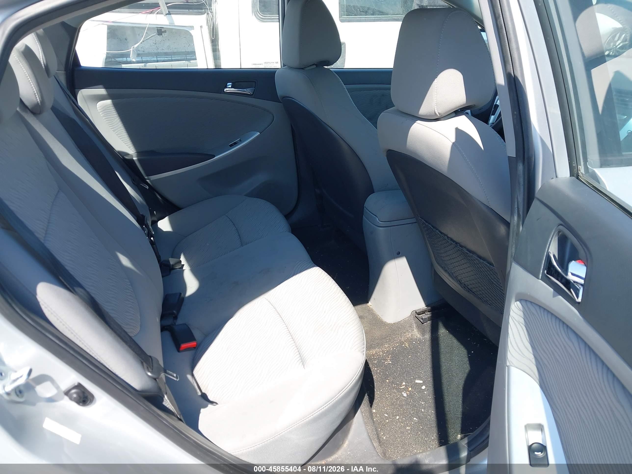 2013 Hyundai Accent Gls Gray vin: KMHCU4AE2DU443425
