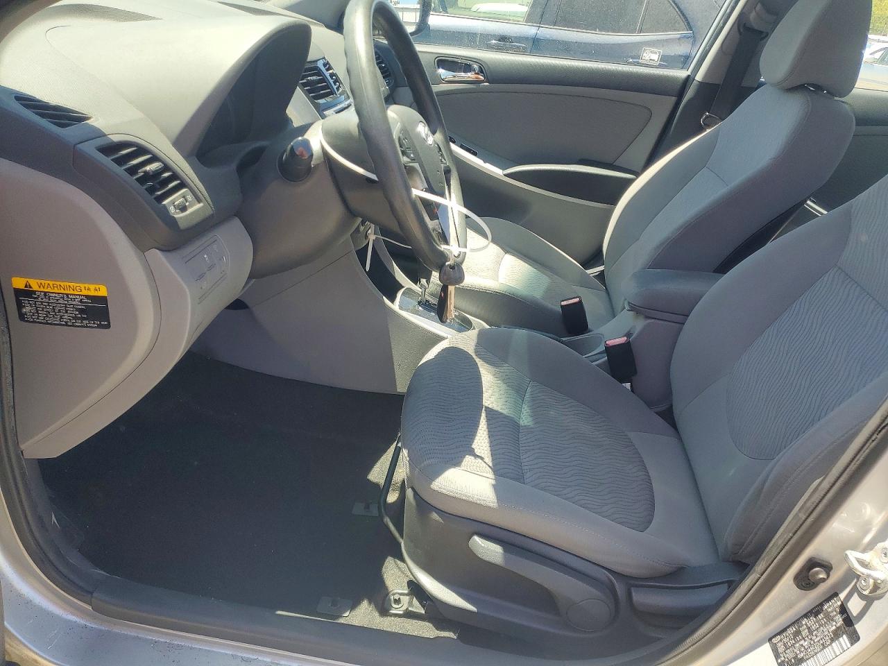 2013 Hyundai Accent Gls Silver vin: KMHCU4AE2DU443473