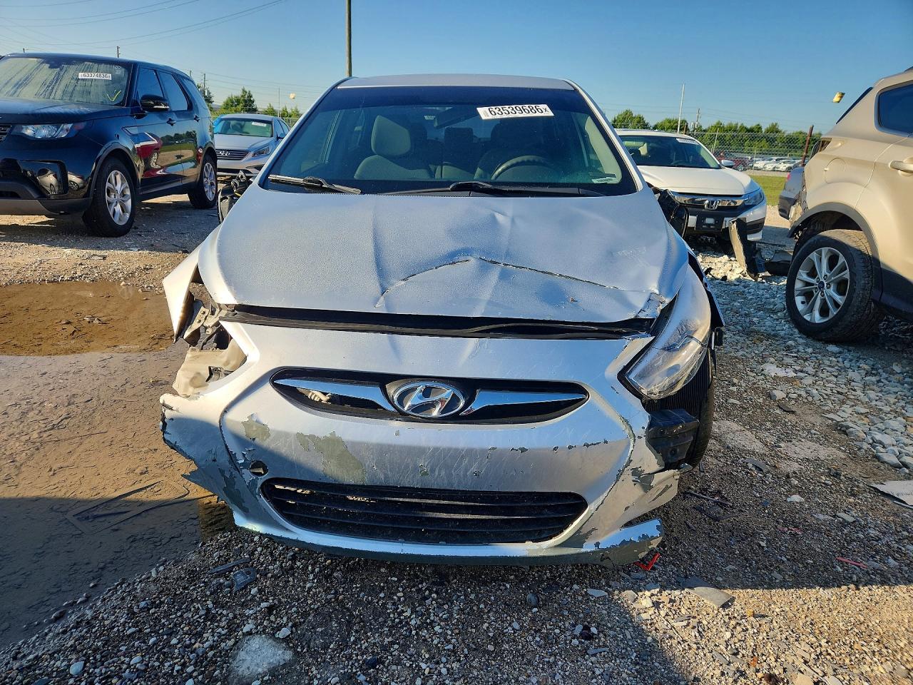 2014 Hyundai Accent Gls Silver vin: KMHCU4AE2EU752815