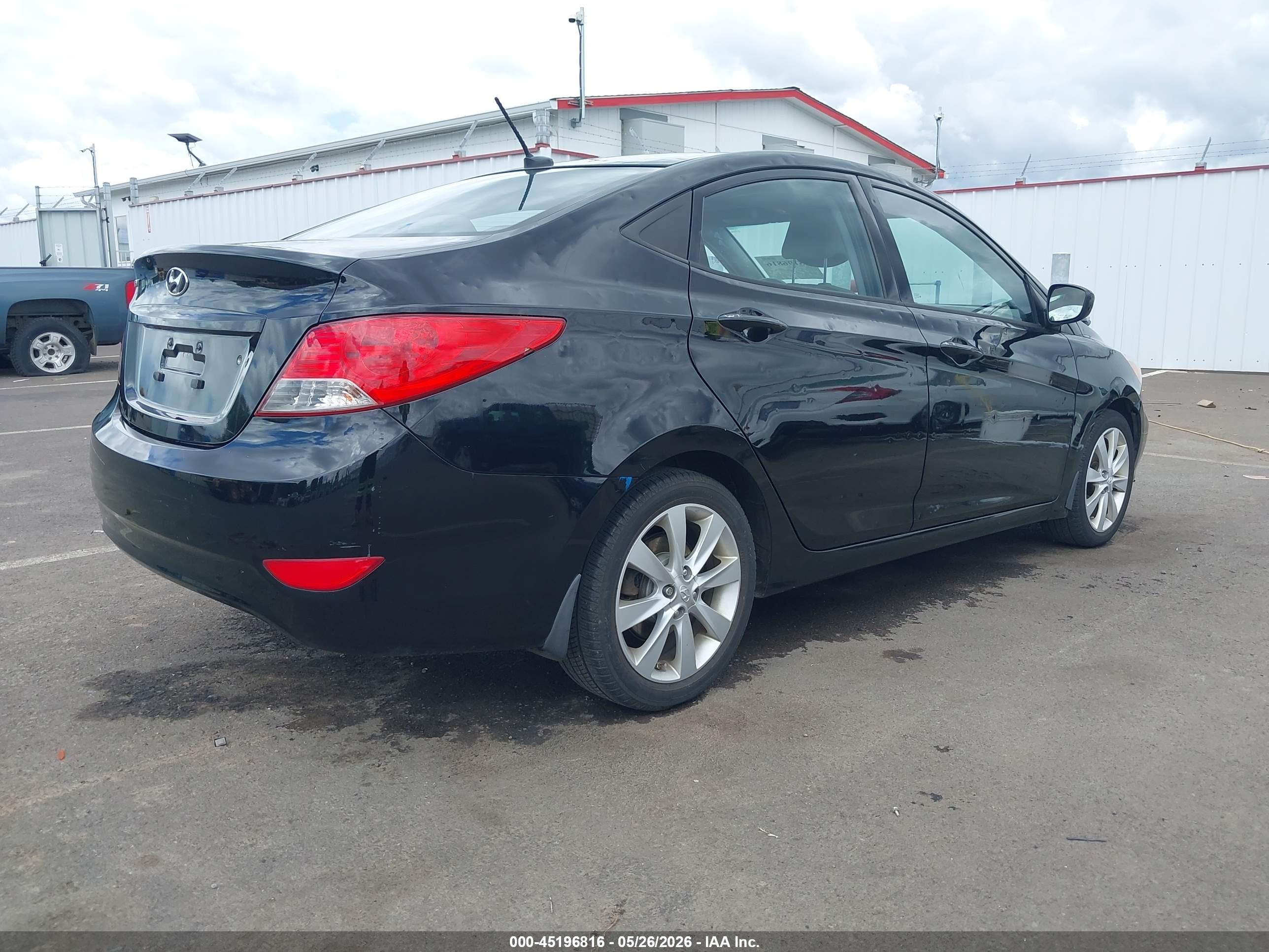 2014 Hyundai Accent Gls Black vin: KMHCU4AE2EU767475