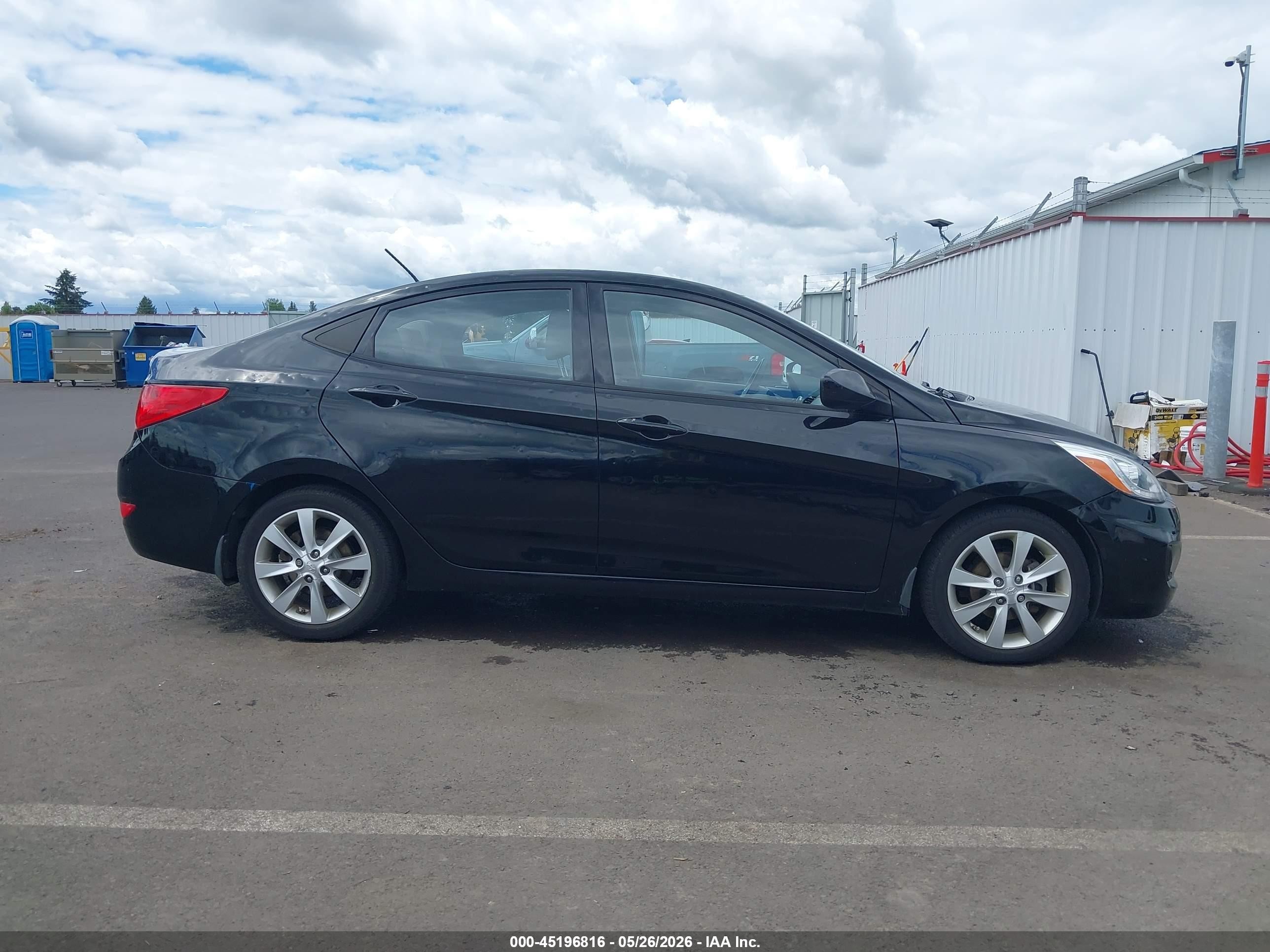 2014 Hyundai Accent Gls Black vin: KMHCU4AE2EU767475