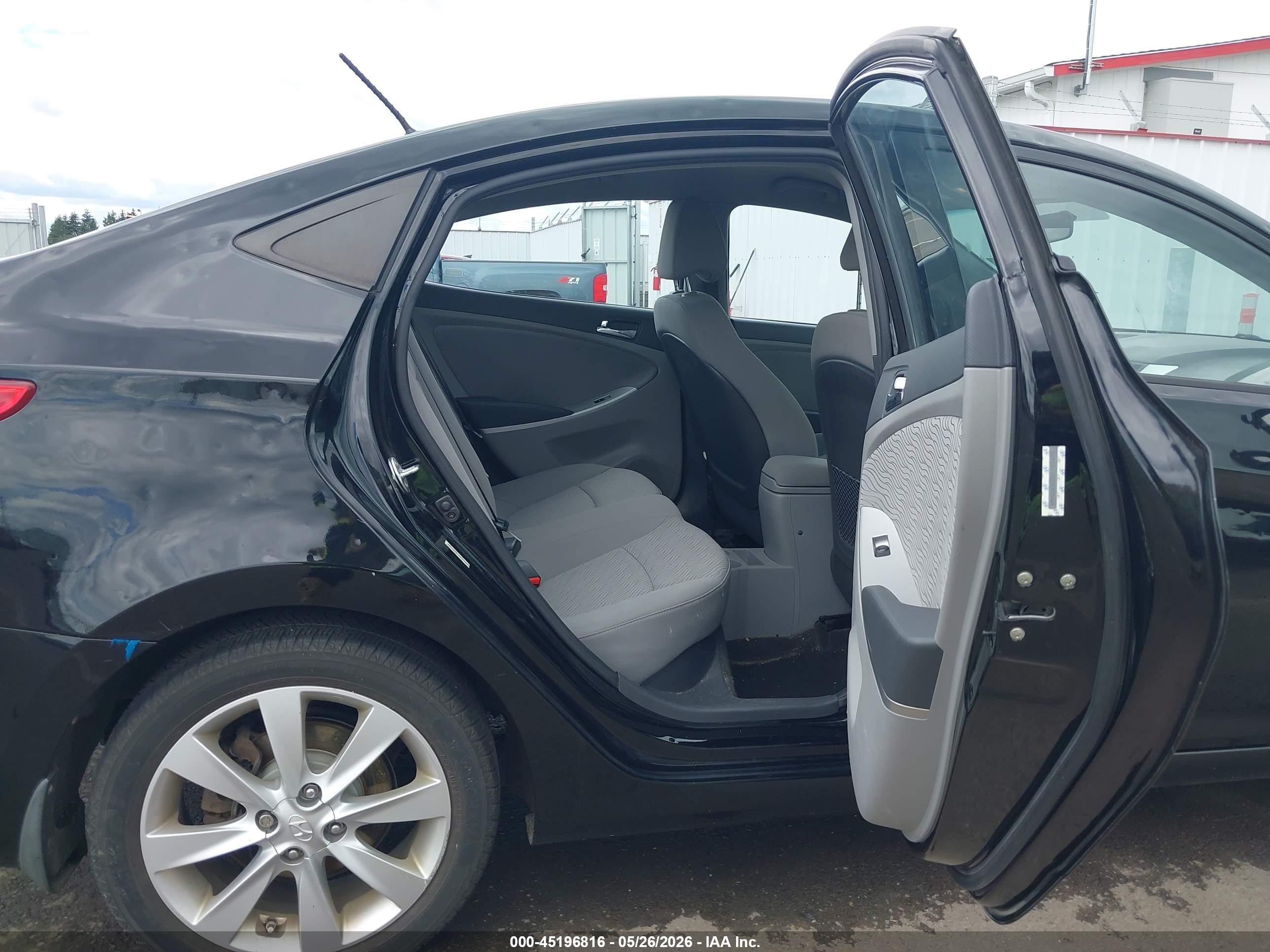 2014 Hyundai Accent Gls Black vin: KMHCU4AE2EU767475