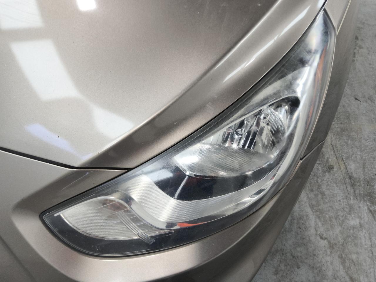 2012 Hyundai Accent Gls Tan vin: KMHCU4AE3CU084505 Damage: Left Head Lamp, Faded, Repair Required