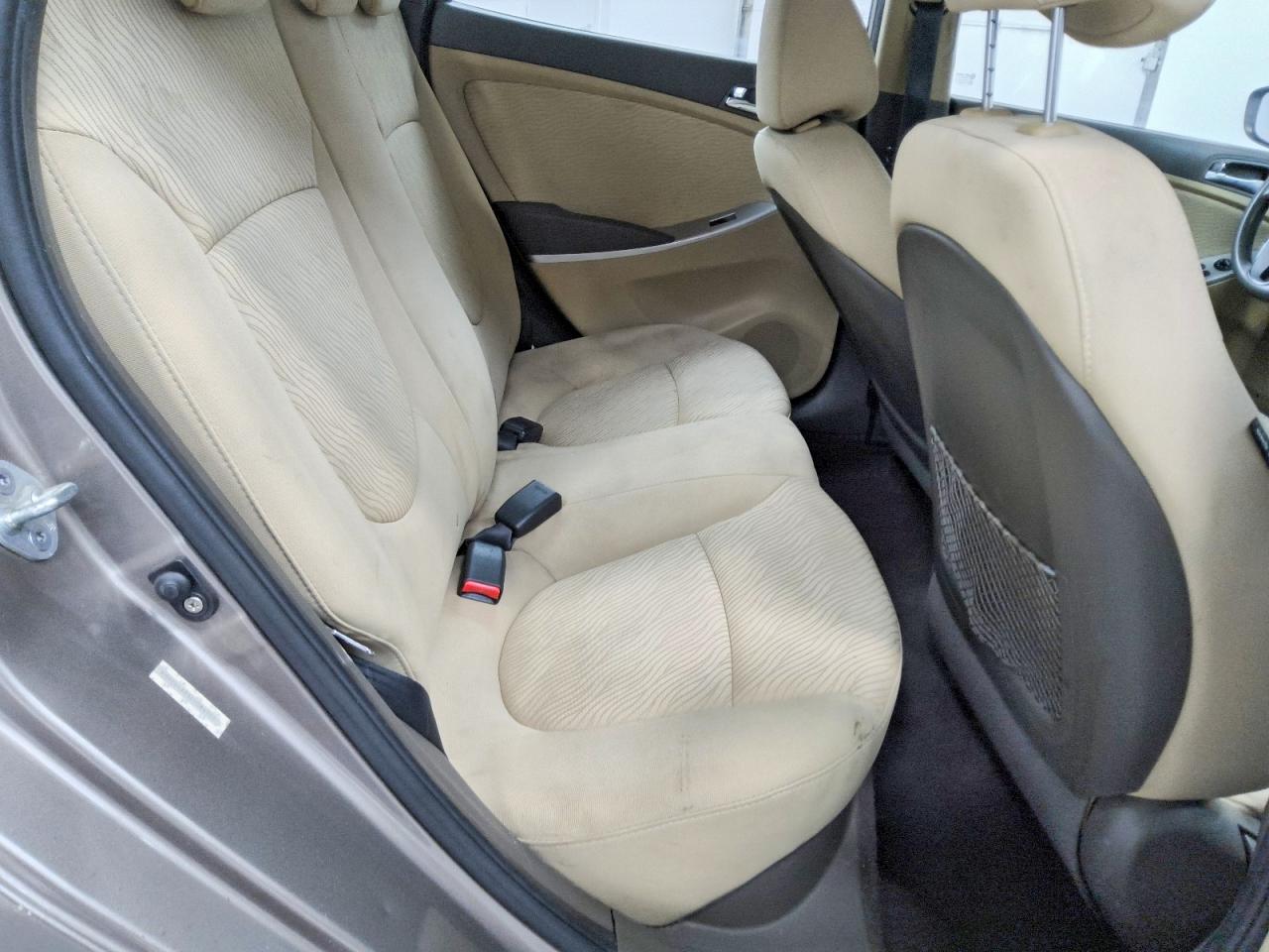 2012 Hyundai Accent Gls Tan vin: KMHCU4AE3CU084505