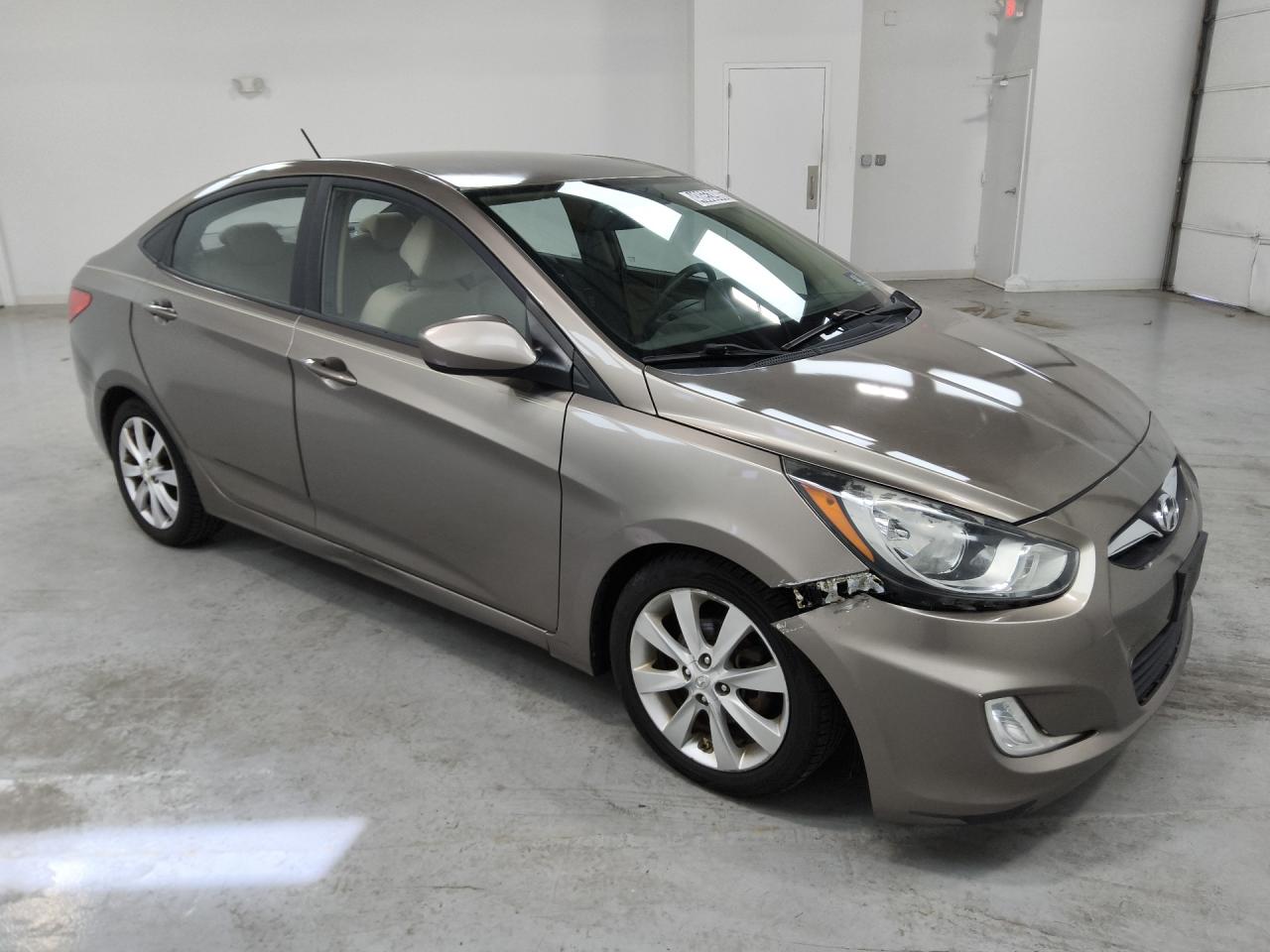 2012 Hyundai Accent Gls Tan vin: KMHCU4AE3CU084505 Damage: Front Bumper, Broken, Replacement Required