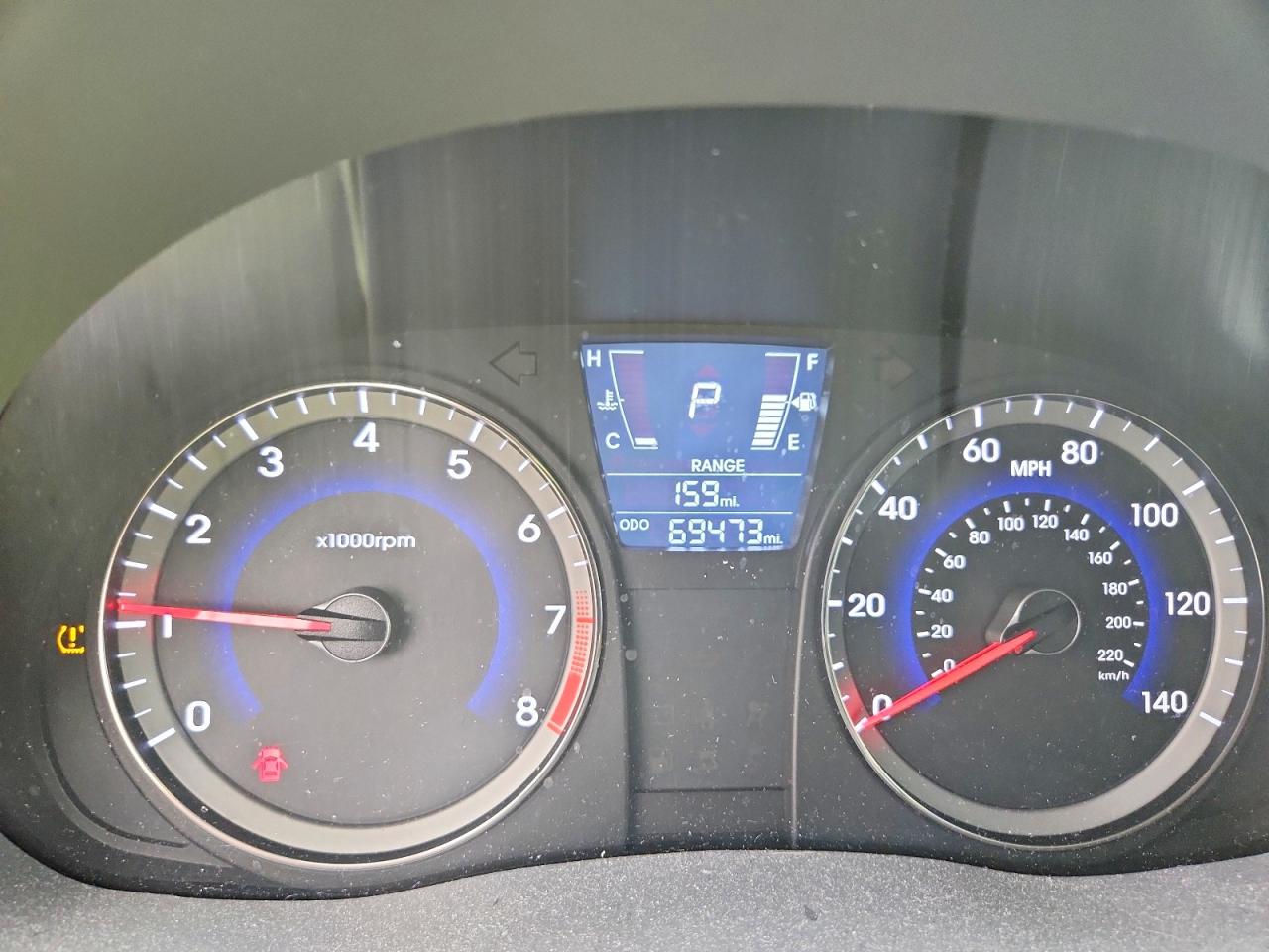 2013 Hyundai Accent Gls Red vin: KMHCU4AE3DU404892