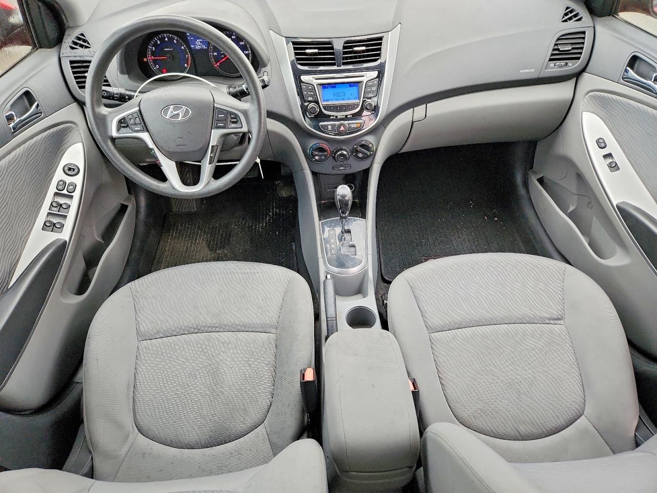 2013 Hyundai Accent Gls Red vin: KMHCU4AE3DU404892