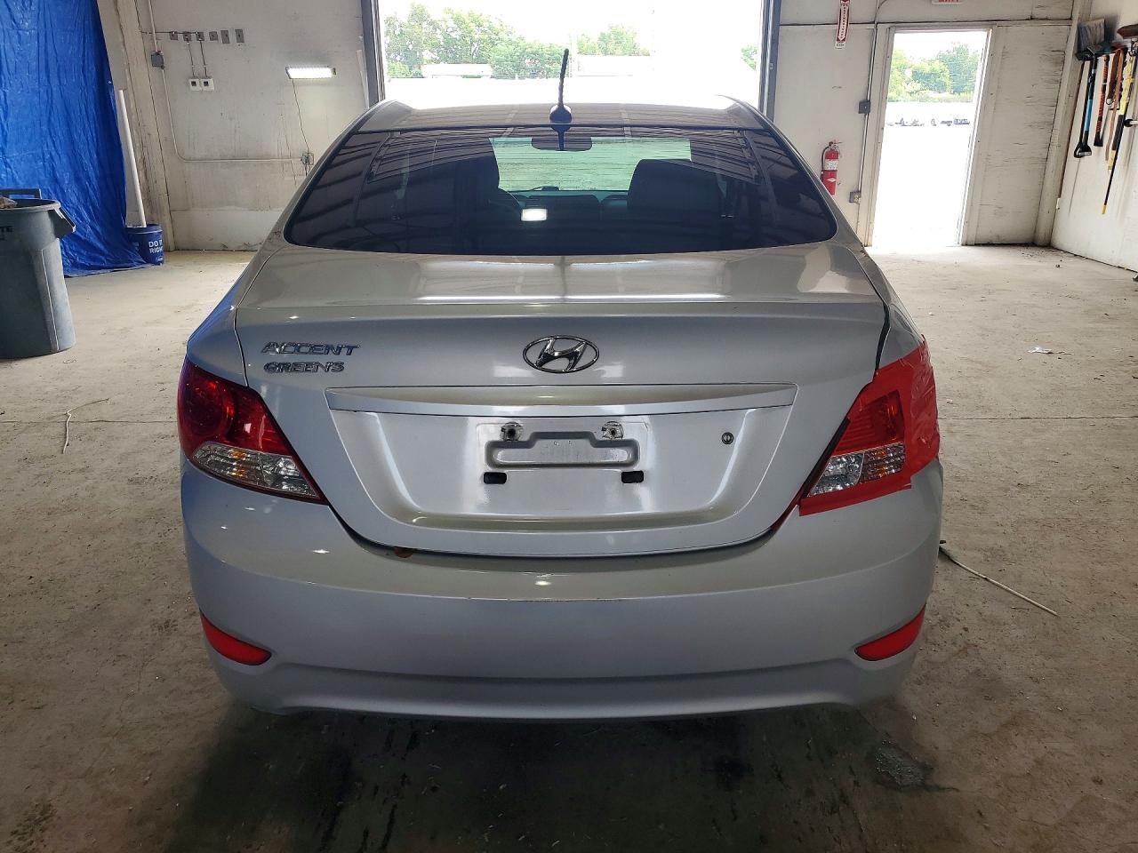 2013 Hyundai Accent Gls Silver vin: KMHCU4AE3DU442543
