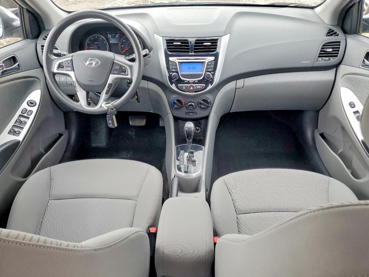 2013 Hyundai Accent Gls Silver vin: KMHCU4AE3DU444289