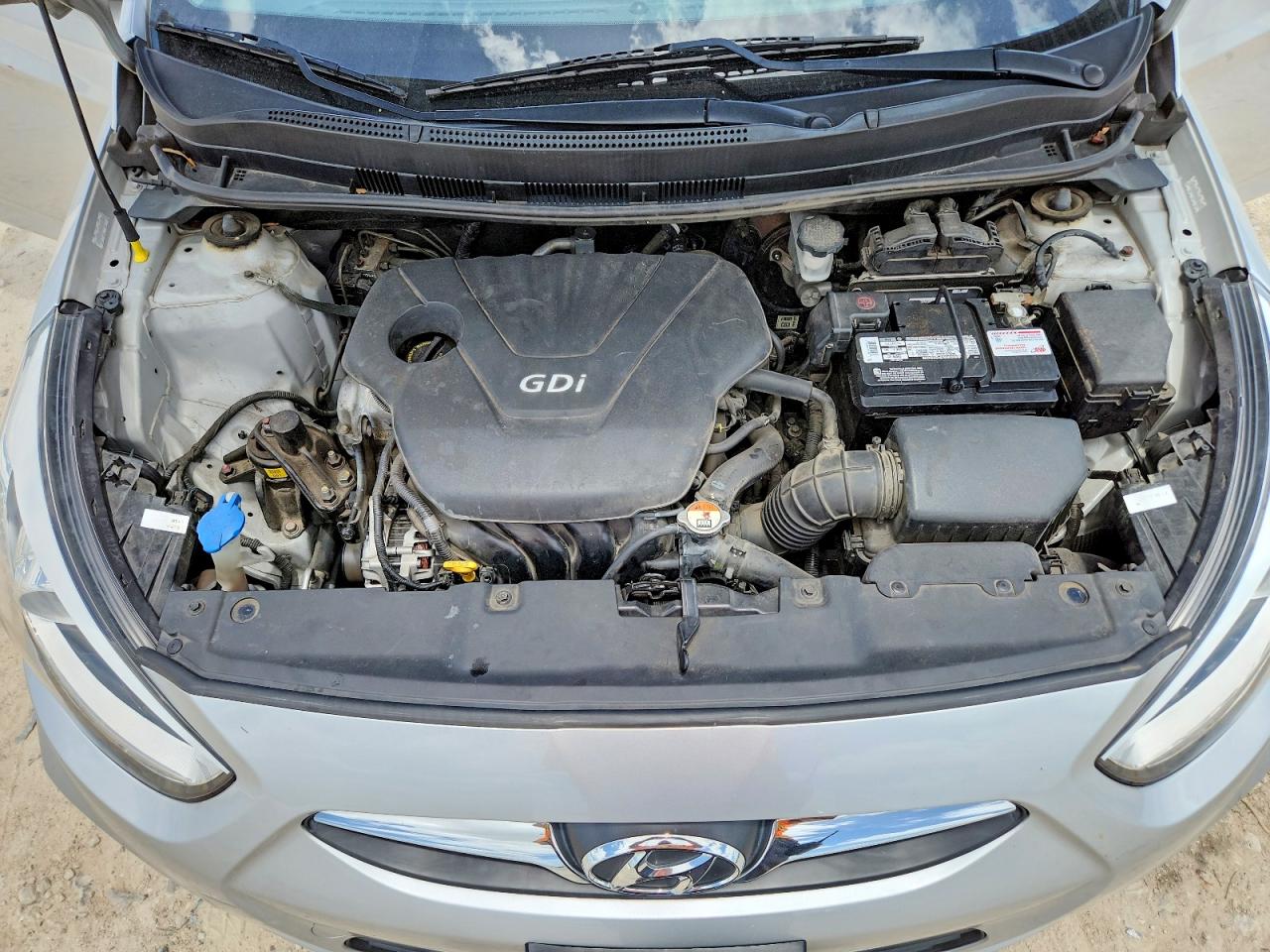 2014 Hyundai Accent Gls Silver vin: KMHCU4AE3EU676750