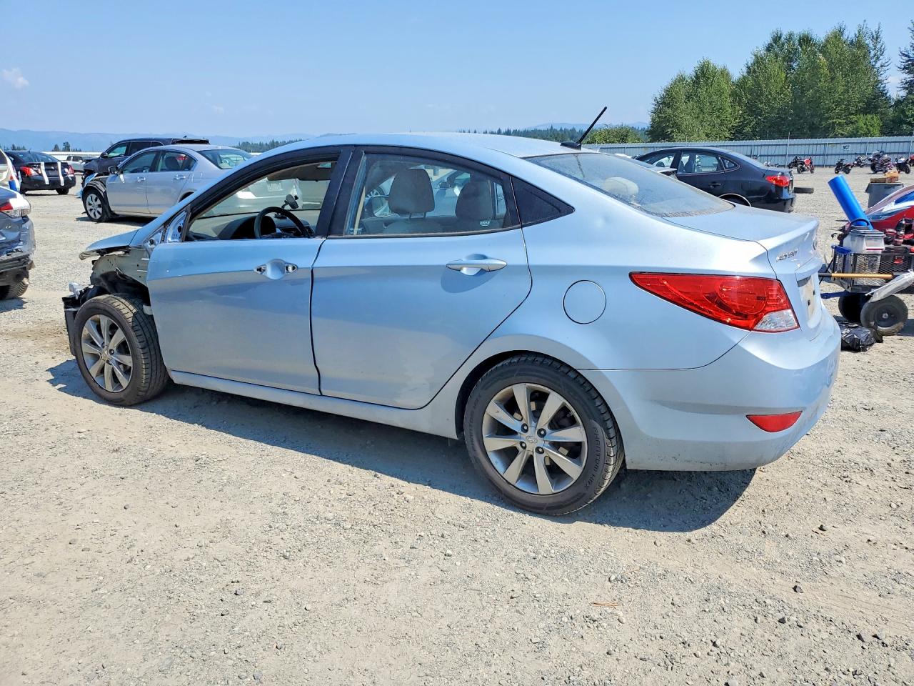 2012 Hyundai Accent Gls Blue vin: KMHCU4AE4CU048080