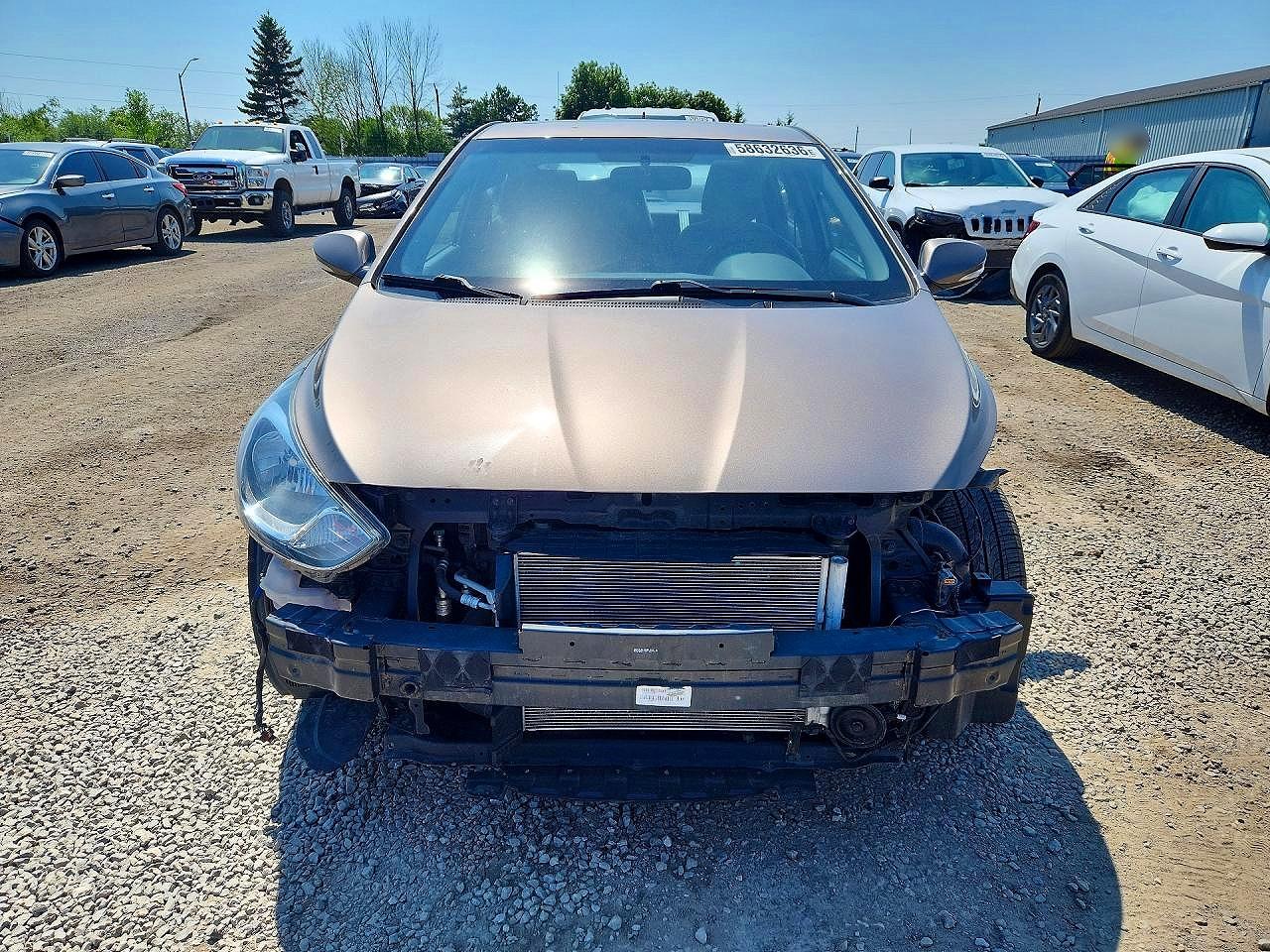 2013 Hyundai Accent Gls Beige vin: KMHCU4AE4DU329930