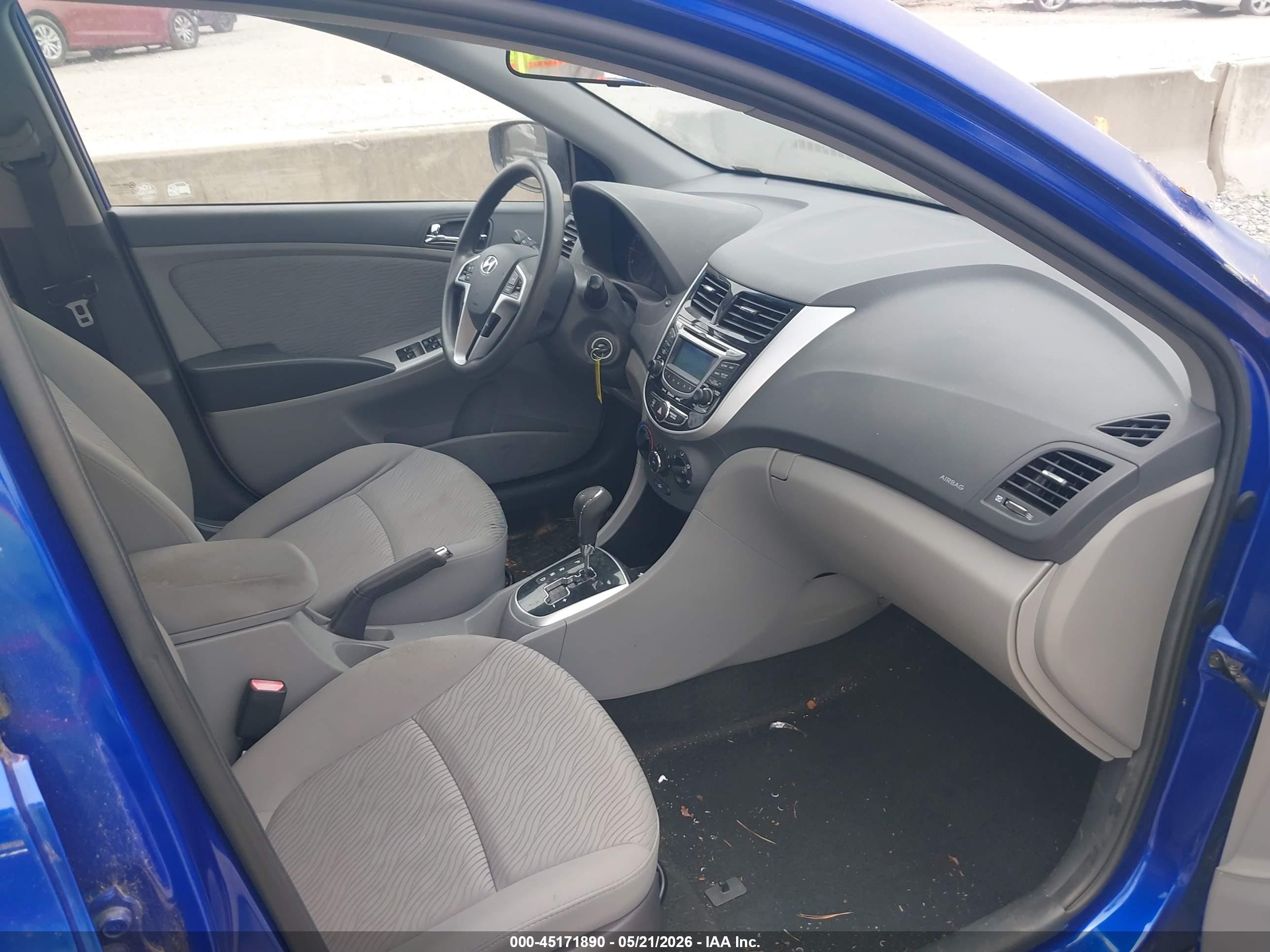 2013 Hyundai Accent Gls Blue vin: KMHCU4AE4DU378383