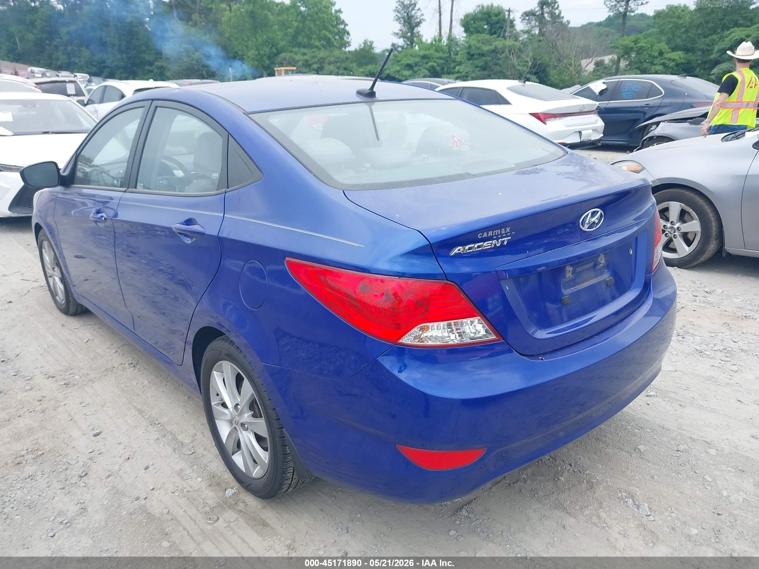 2013 Hyundai Accent Gls Blue vin: KMHCU4AE4DU378383
