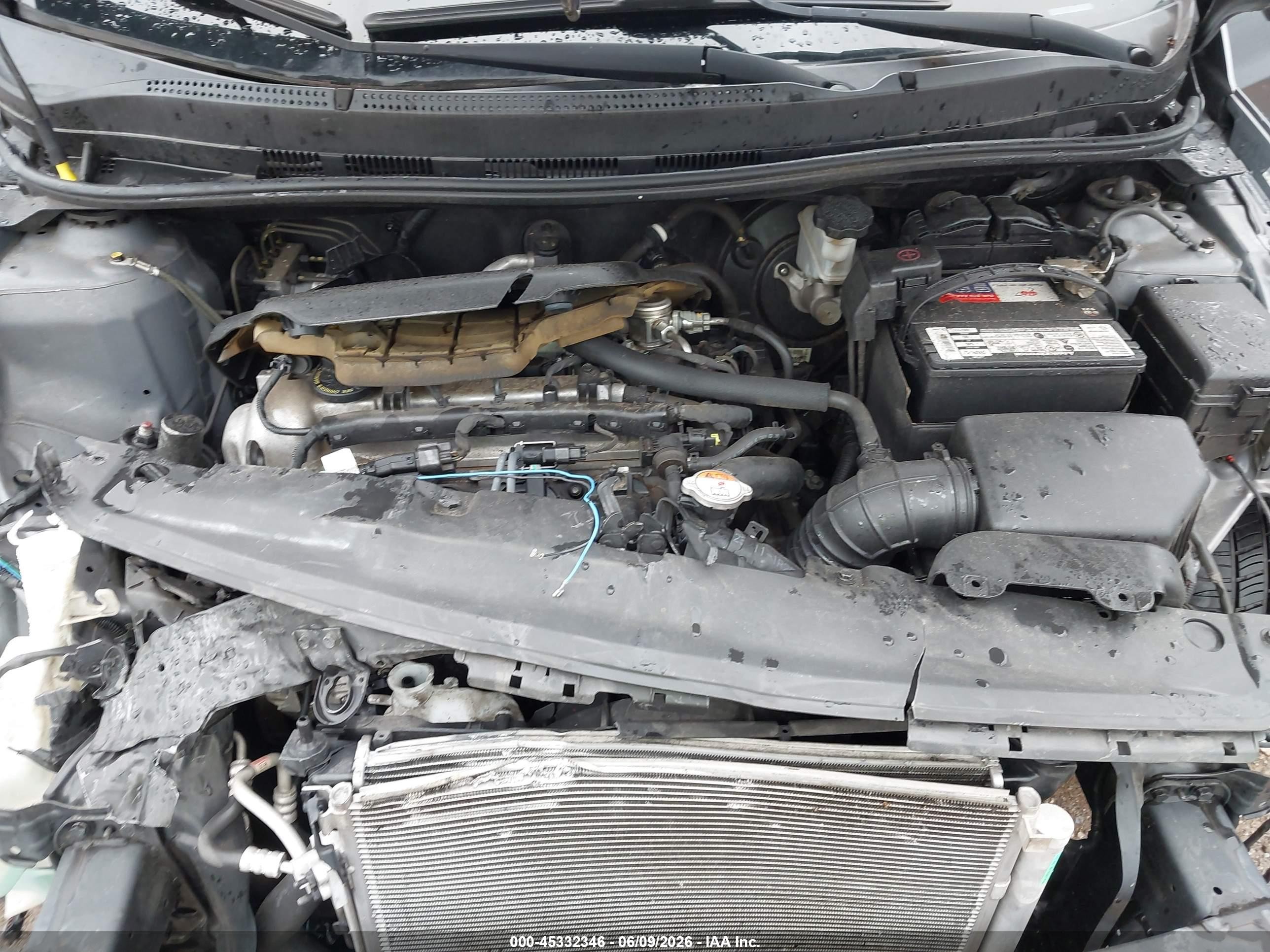 2013 Hyundai Accent Gls Gray vin: KMHCU4AE4DU579751