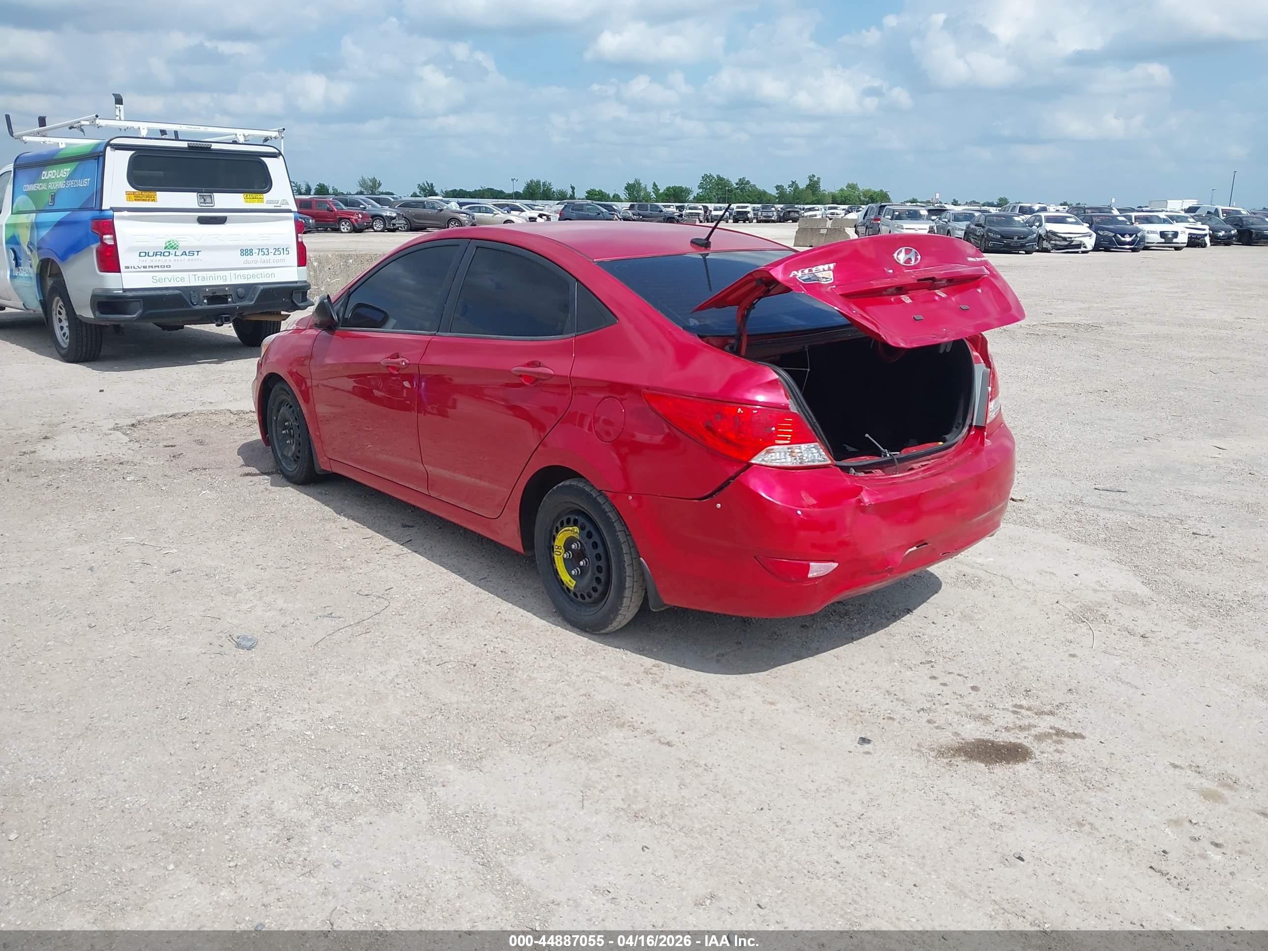 2014 Hyundai Accent Gls Красный vin: KMHCU4AE4EU624608