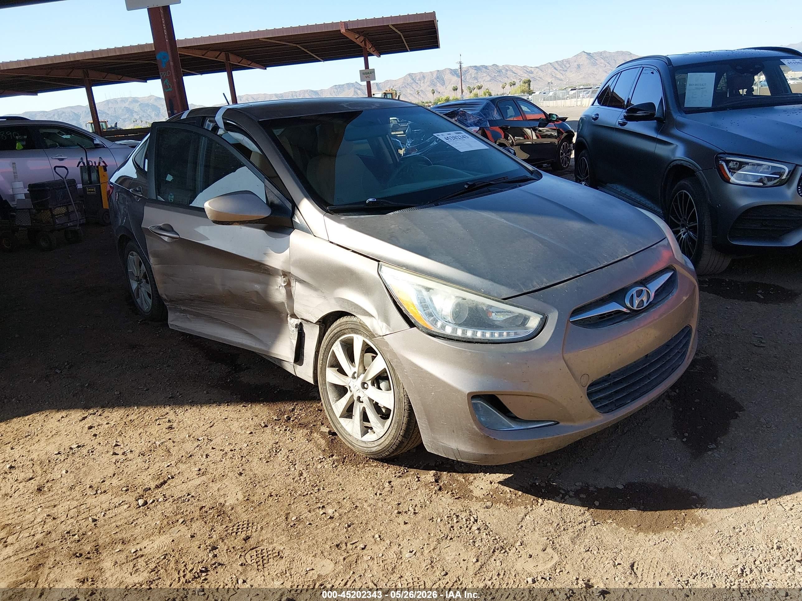 2014 Hyundai Accent Gls Gray vin: KMHCU4AE4EU765601