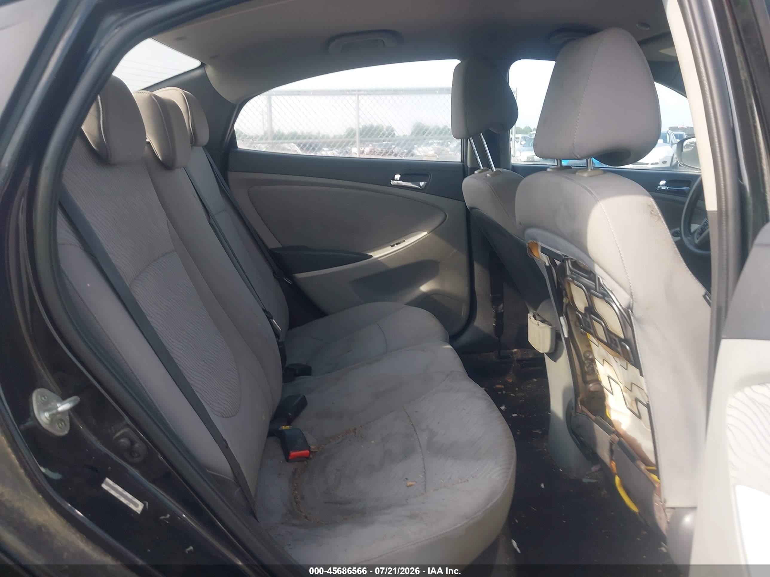 2014 Hyundai Accent Gls Black vin: KMHCU4AE4EU769082