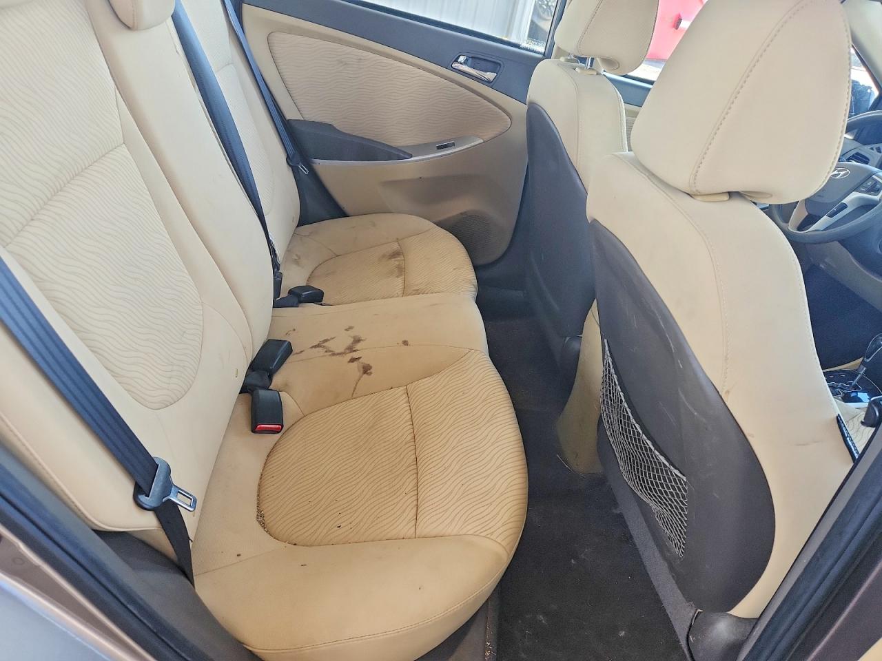 2013 Hyundai Accent Gls Brown vin: KMHCU4AE5DU311629