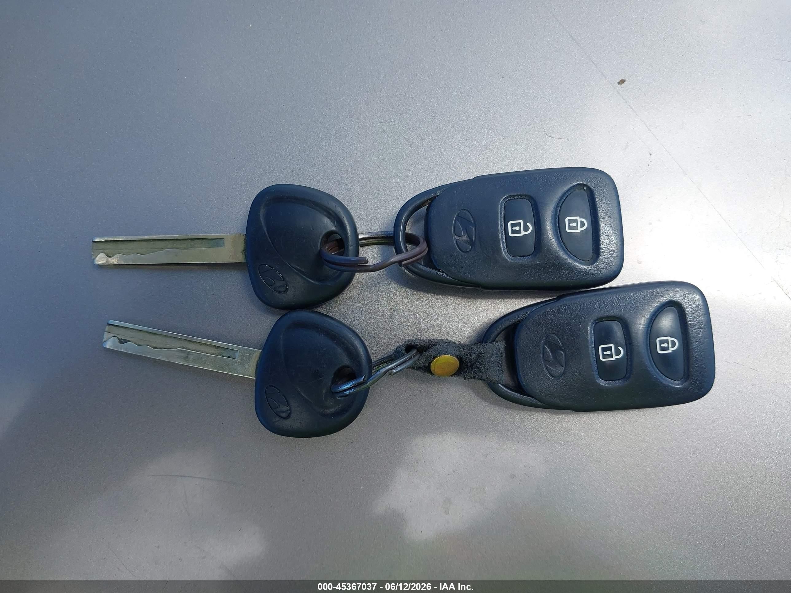 2014 Hyundai Accent Gls Gray vin: KMHCU4AE5EU753425