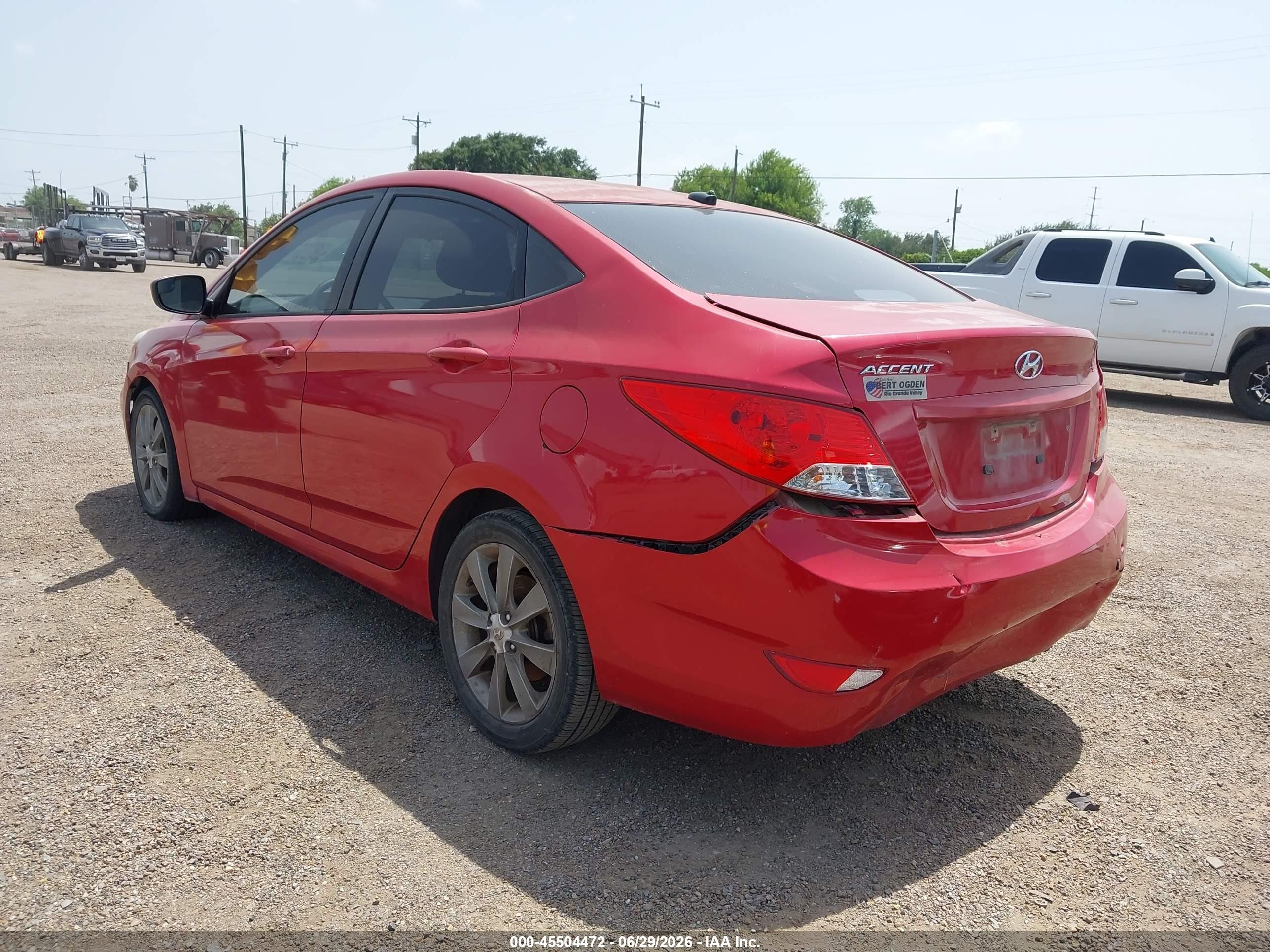 2014 Hyundai Accent Gls Red vin: KMHCU4AE5EU761668