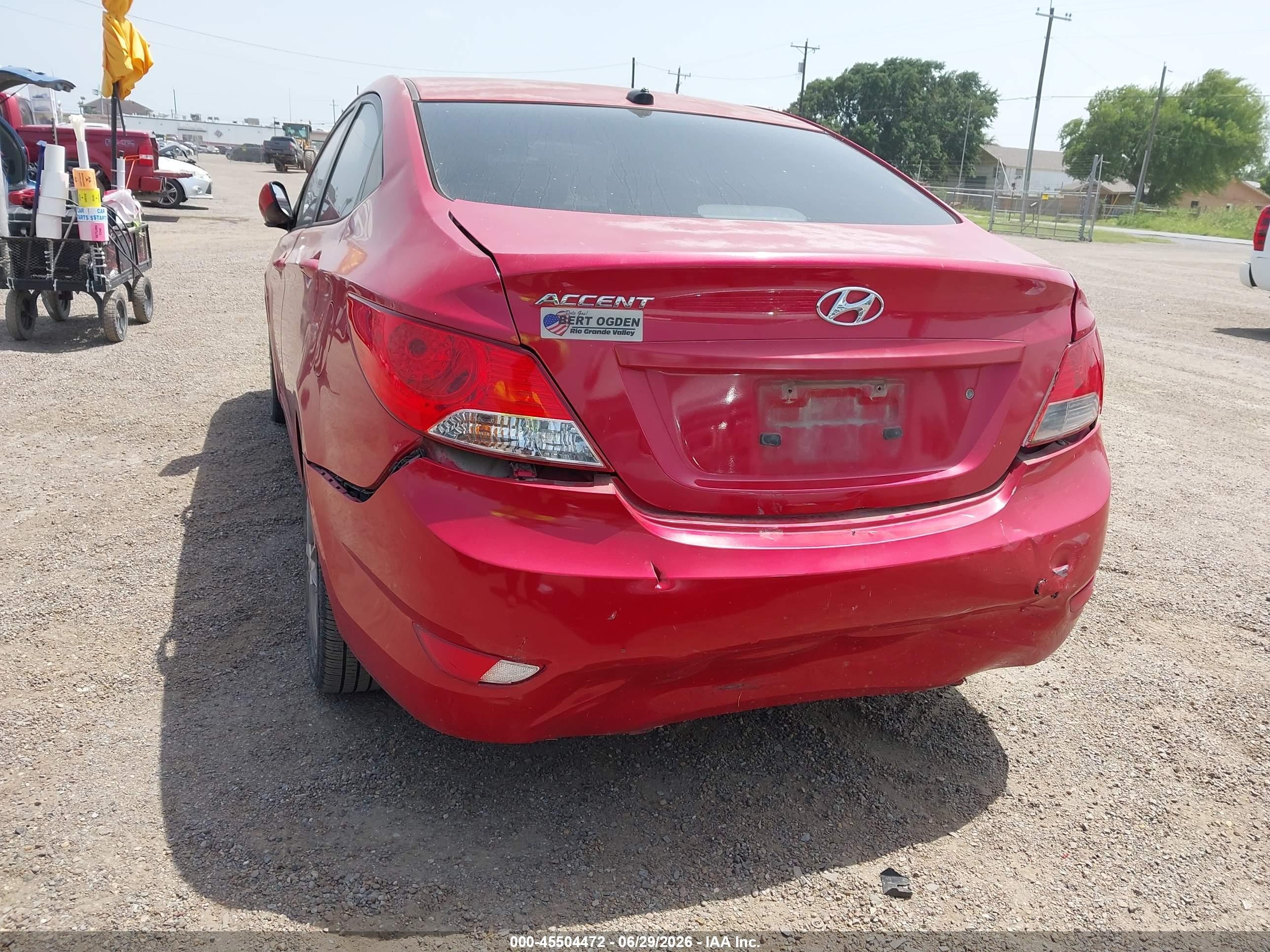 2014 Hyundai Accent Gls Red vin: KMHCU4AE5EU761668