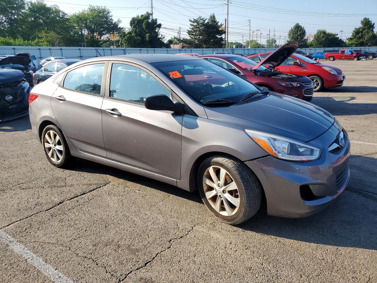 2014 Hyundai Accent Gls Gray vin: KMHCU4AE5EU769835