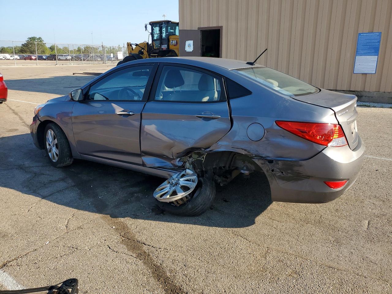 2014 Hyundai Accent Gls Gray vin: KMHCU4AE5EU769835