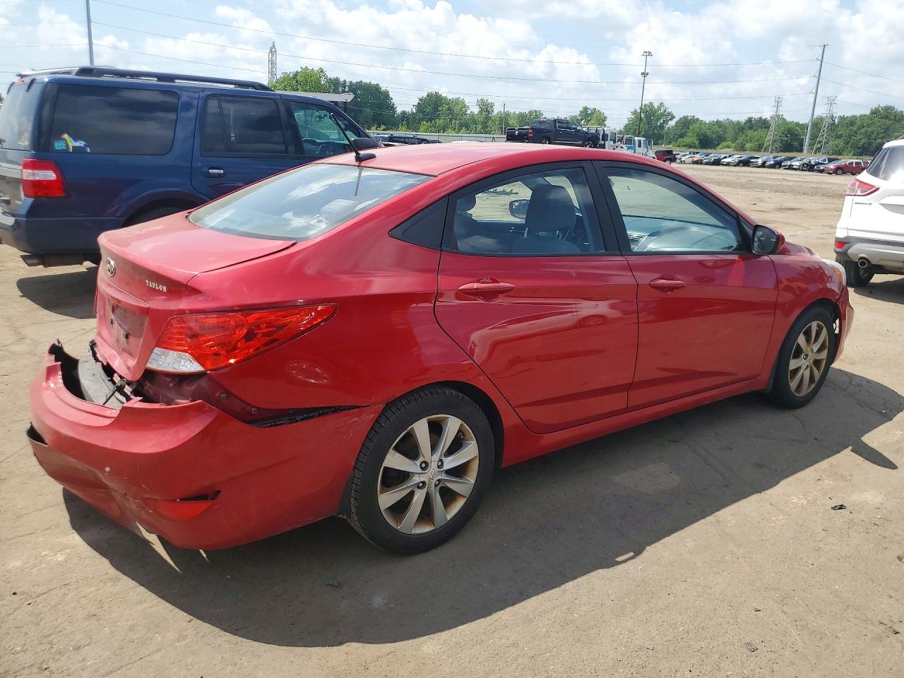 2014 Hyundai Accent Gls Red vin: KMHCU4AE5EU770113