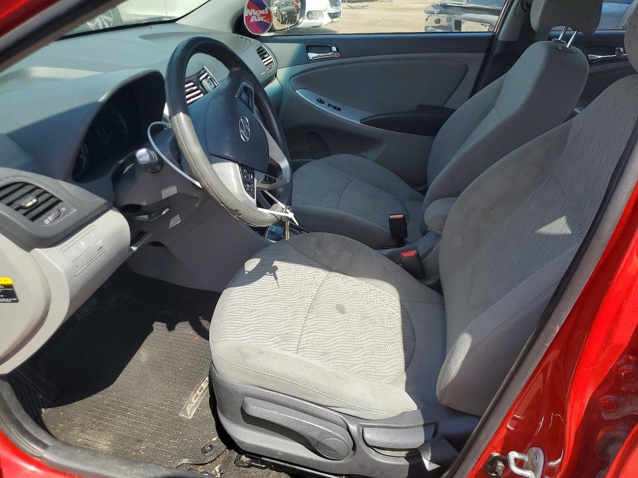 2014 Hyundai Accent Gls Red vin: KMHCU4AE5EU770113