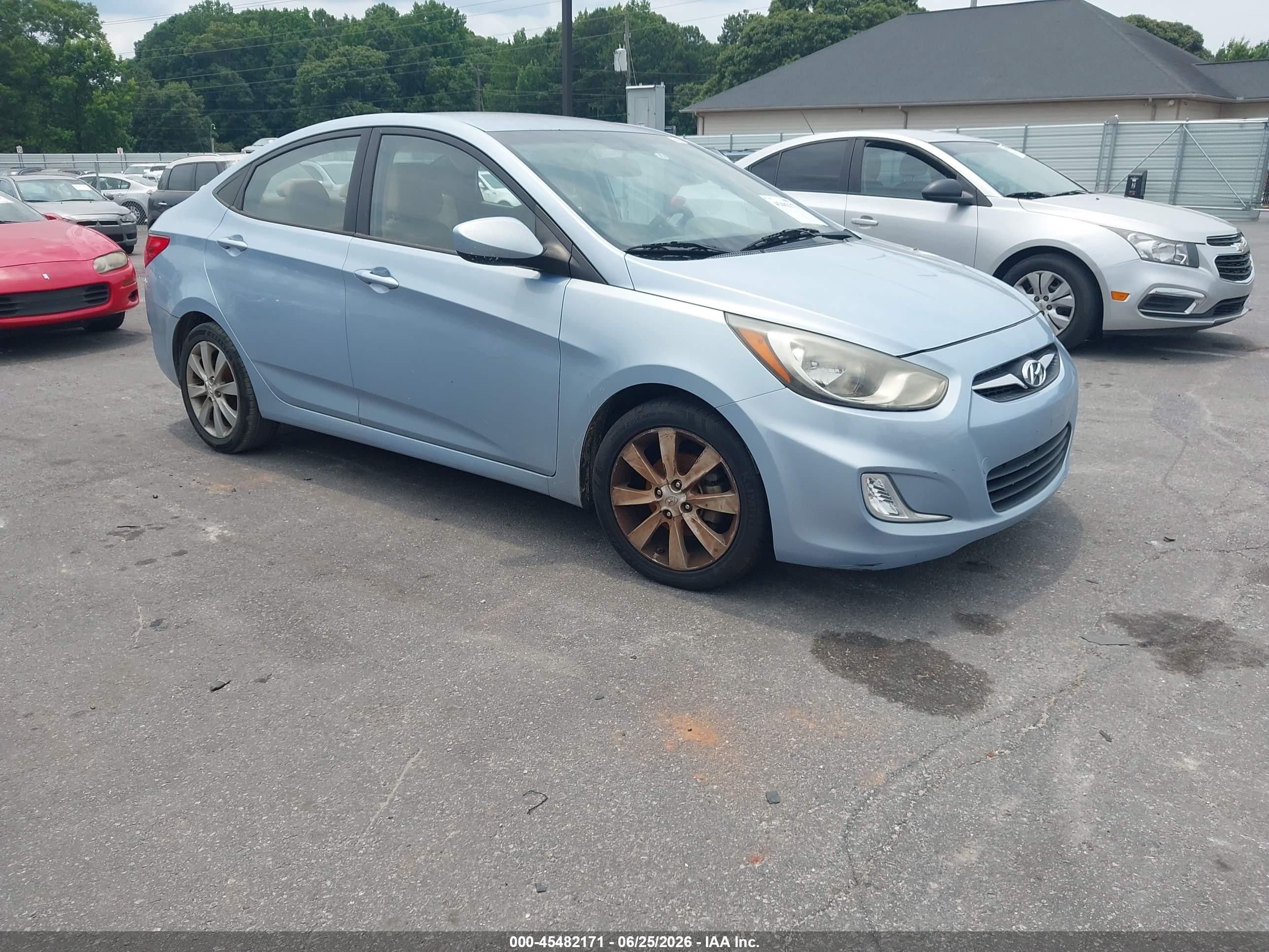 2012 Hyundai Accent Gls Light Blue vin: KMHCU4AE6CU101071