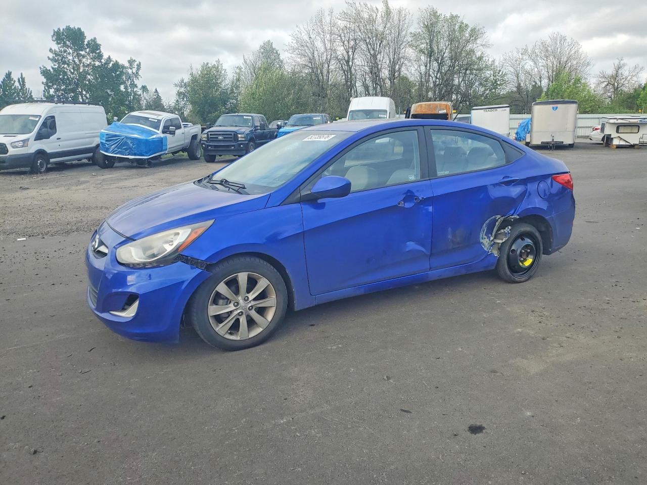 2012 Hyundai Accent Gls Blue vin: KMHCU4AE6CU182301