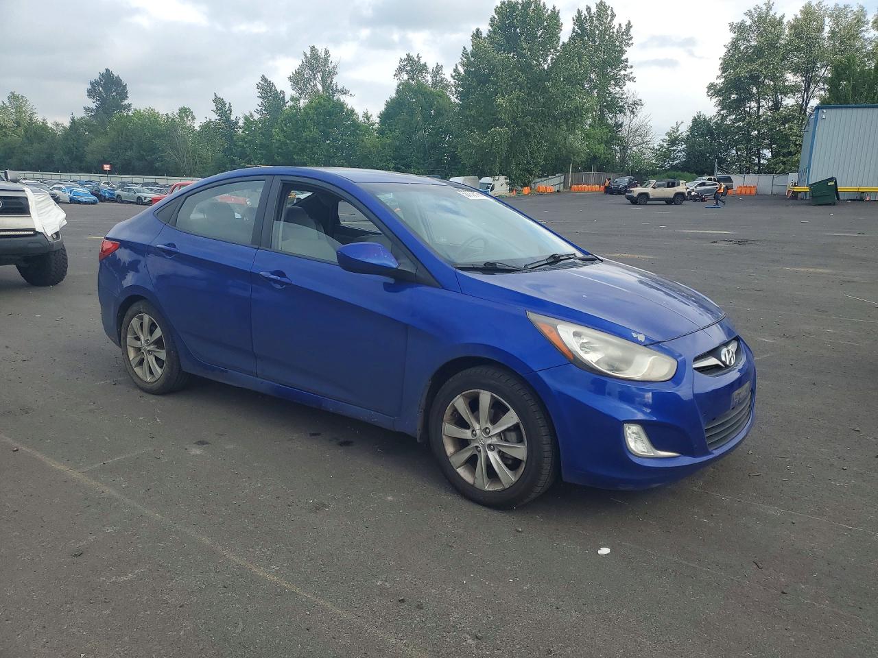 2012 Hyundai Accent Gls Blue vin: KMHCU4AE6CU182301