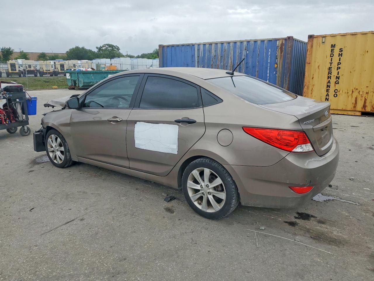 2012 Hyundai Accent Gls Tan vin: KMHCU4AE6CU196473