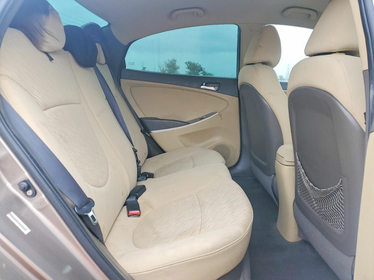 2012 Hyundai Accent Gls Tan vin: KMHCU4AE6CU196473