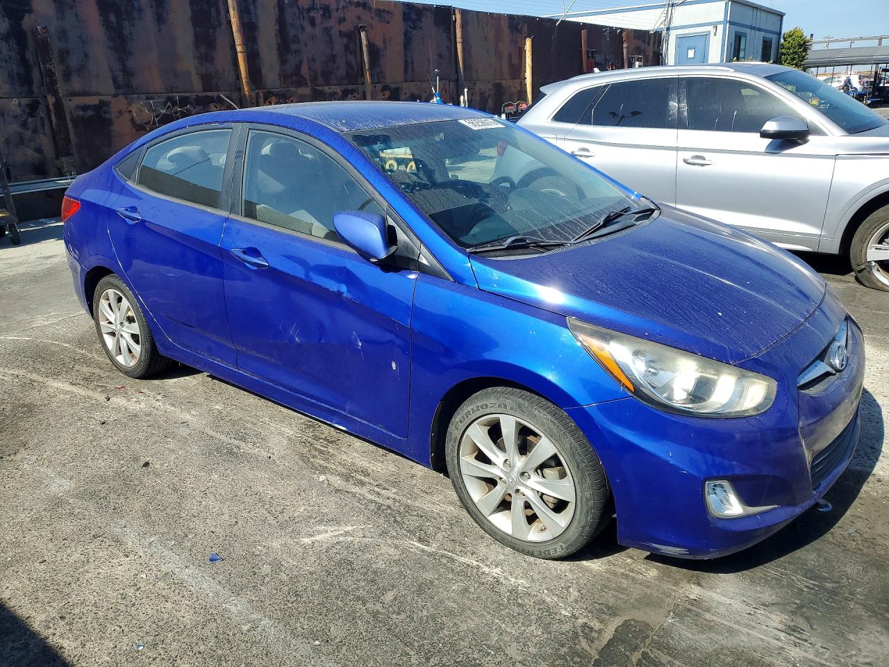2013 Hyundai Accent Gls Blue vin: KMHCU4AE6DU428720