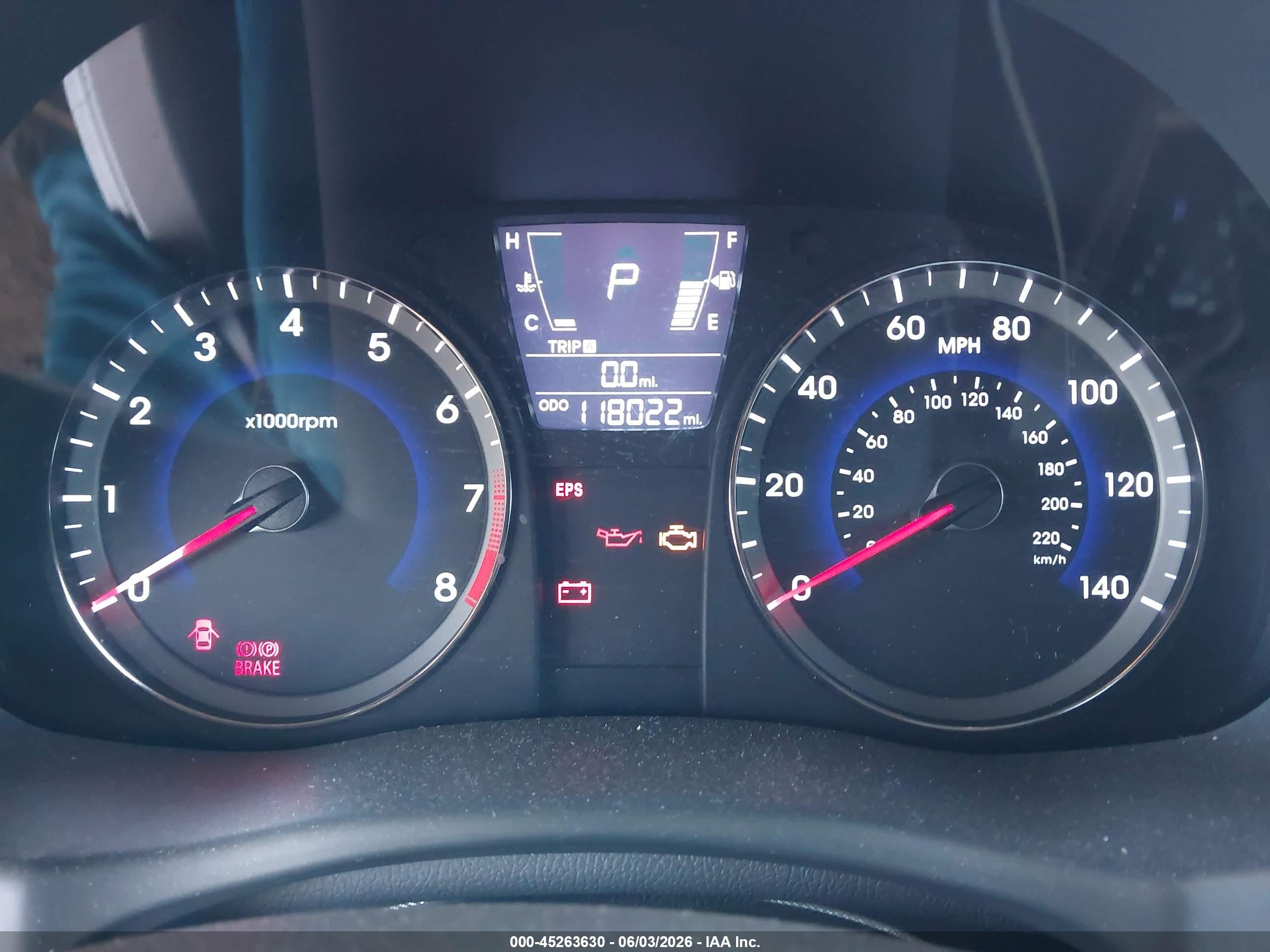 2013 Hyundai Accent Gls/se Серебряный vin: KMHCU4AE6DU432766