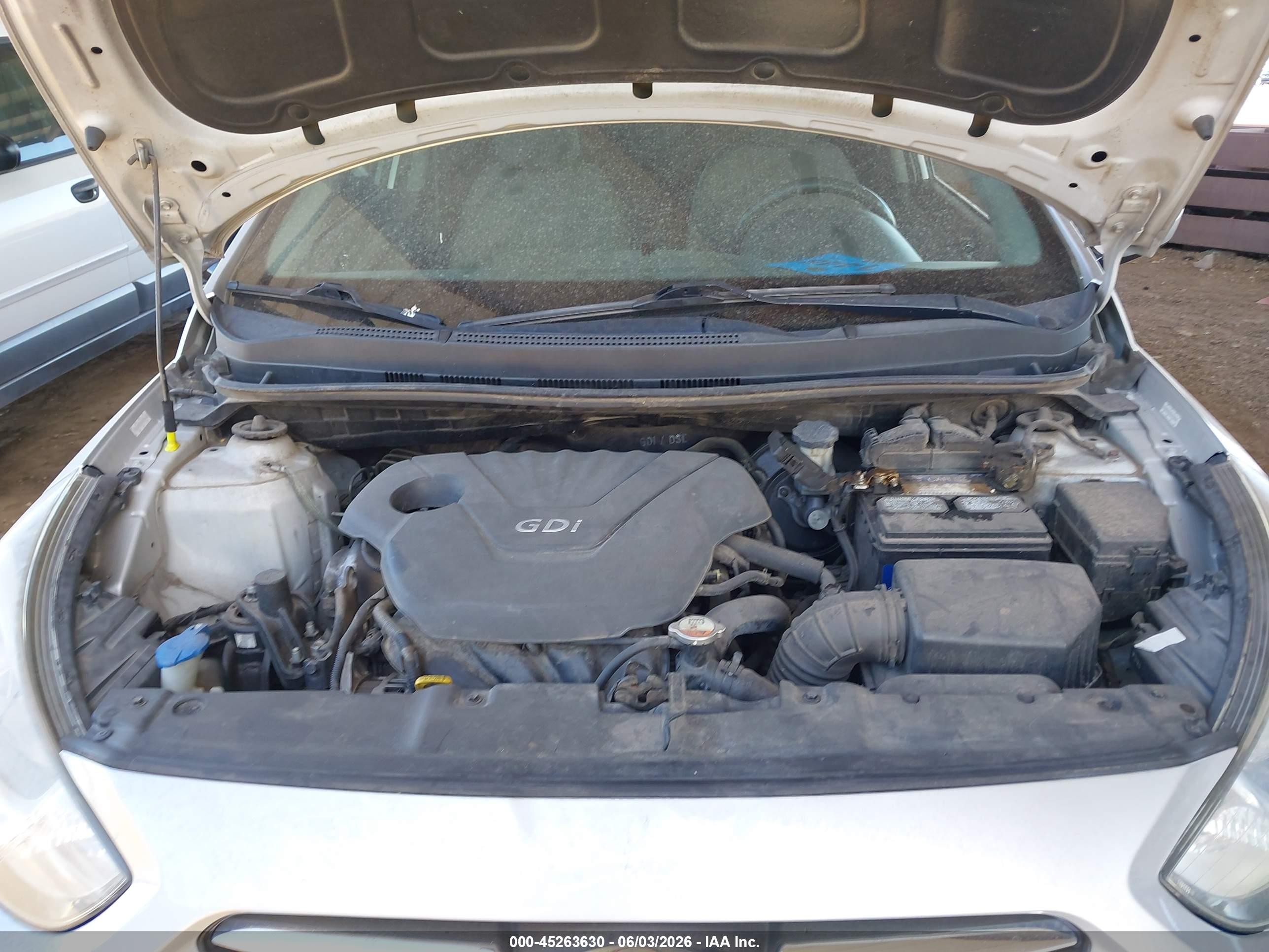 2013 Hyundai Accent Gls/se Серебряный vin: KMHCU4AE6DU432766