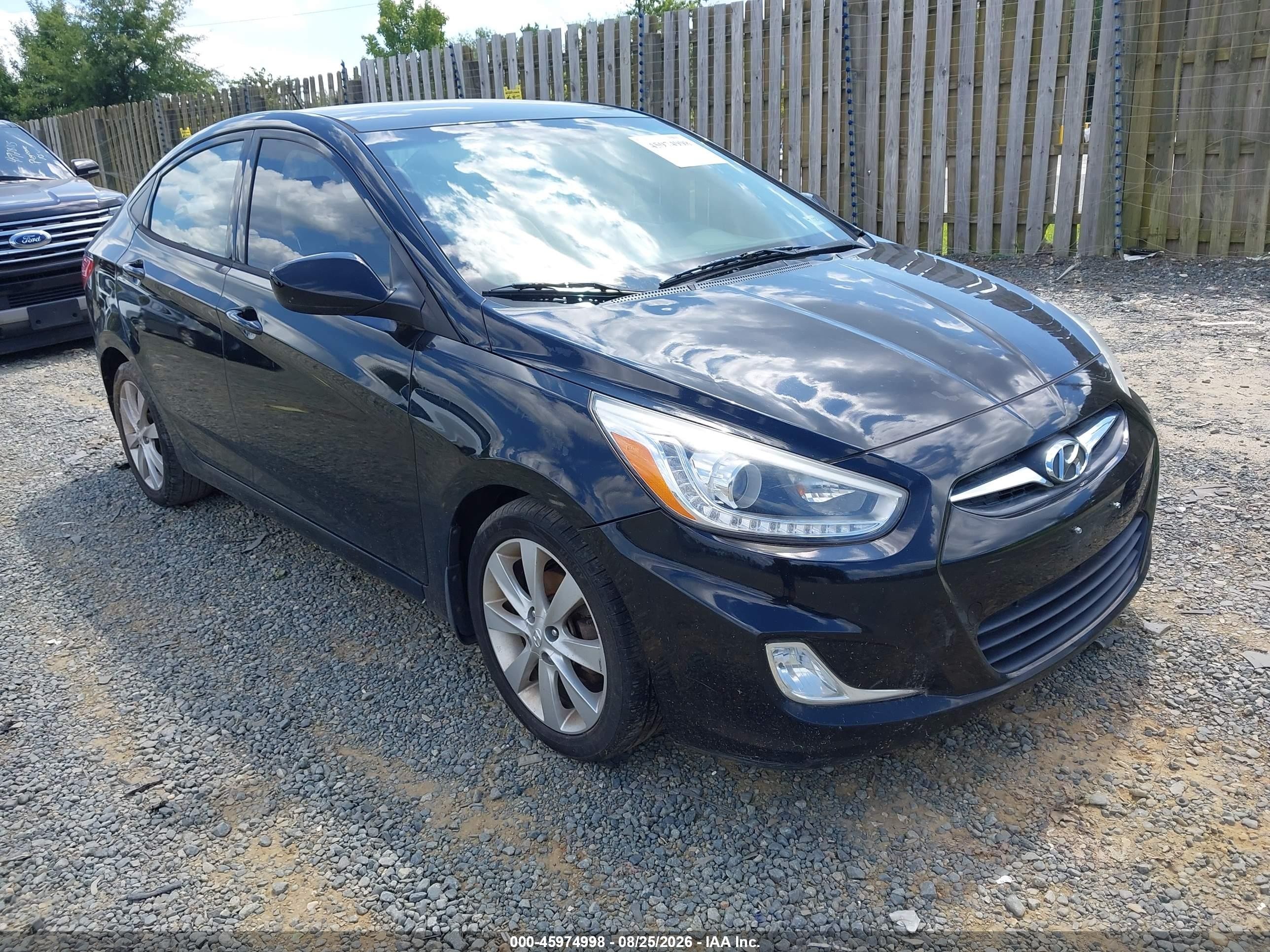 2014 Hyundai Accent Gls Черный vin: KMHCU4AE6EU762246