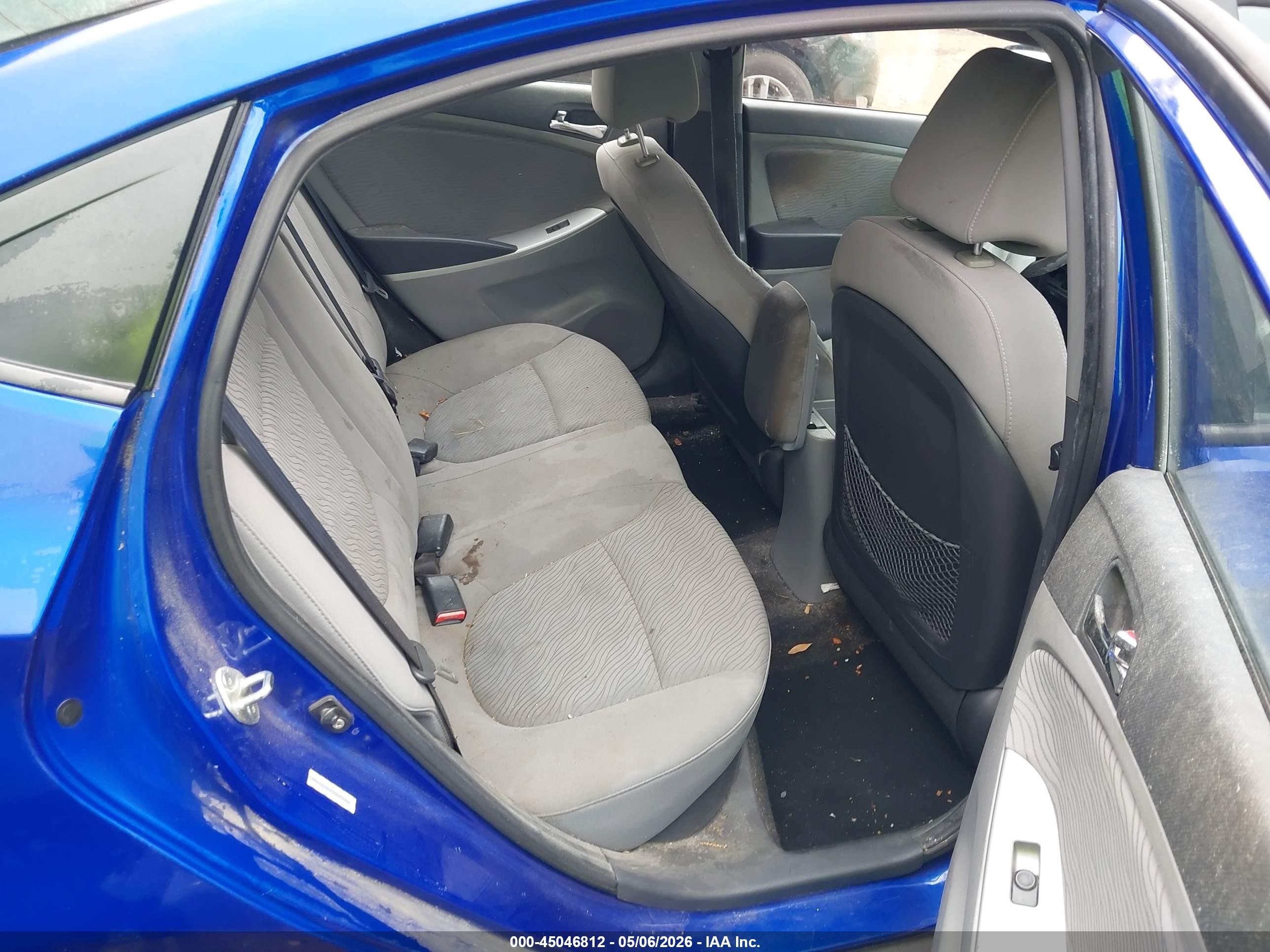 2012 Hyundai Accent Gls Blue vin: KMHCU4AE7CU063639