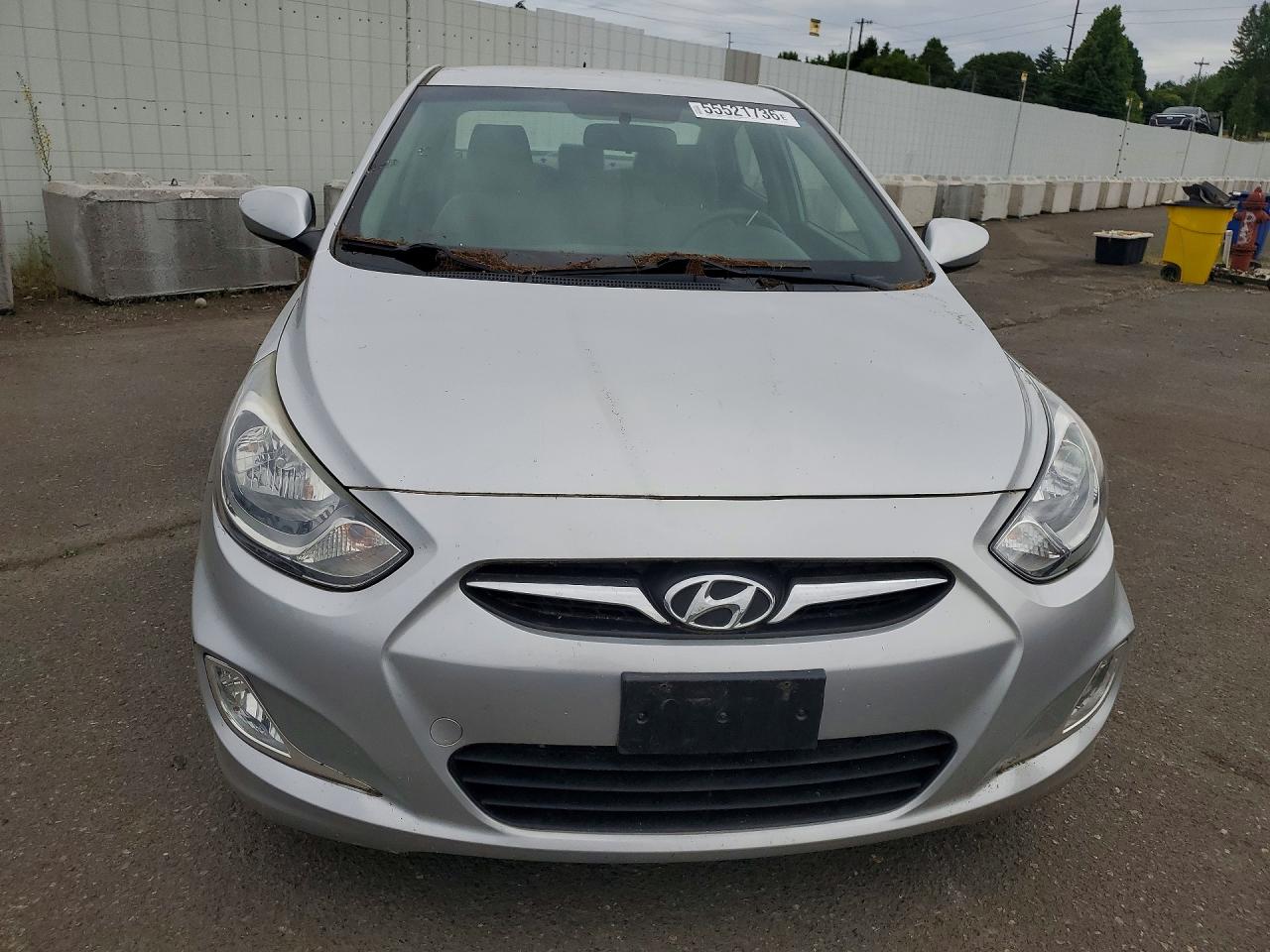 2012 Hyundai Accent Gls Silver vin: KMHCU4AE7CU084801