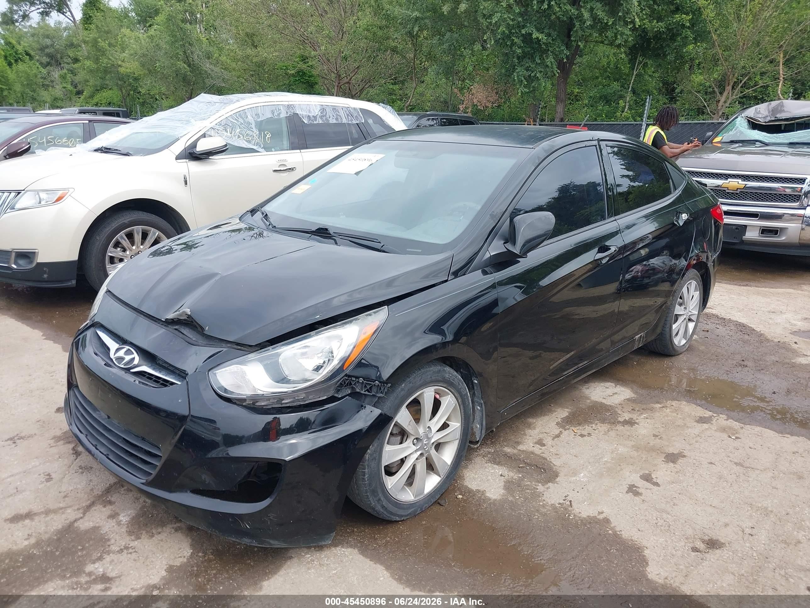 2013 Hyundai Accent Gls Черный vin: KMHCU4AE7DU289424