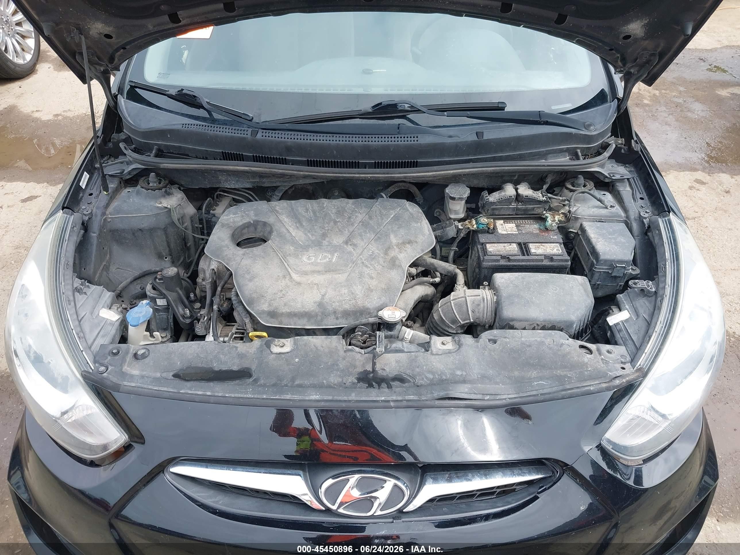 2013 Hyundai Accent Gls Черный vin: KMHCU4AE7DU289424