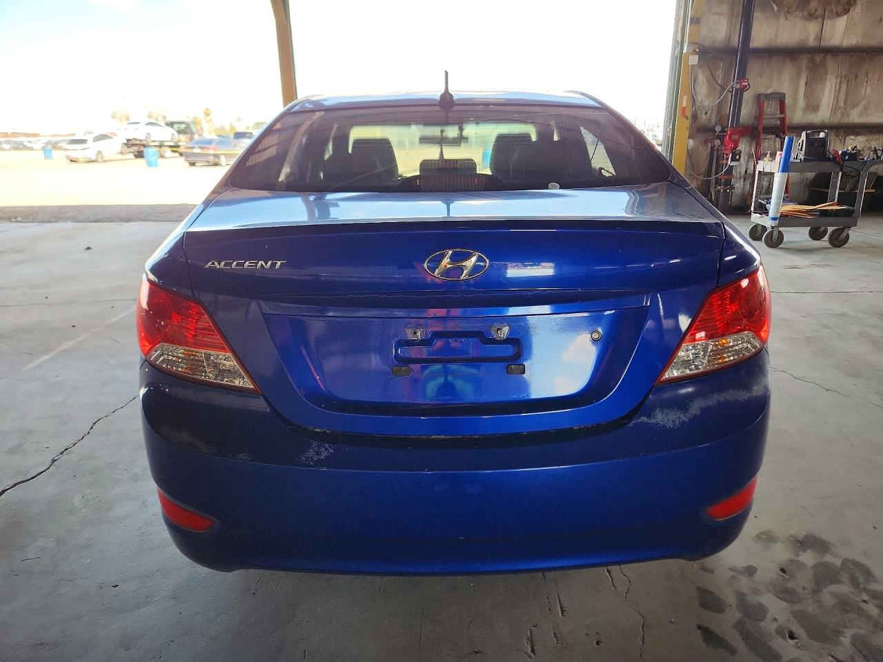 2013 Hyundai Accent Gls Blue vin: KMHCU4AE7DU377549