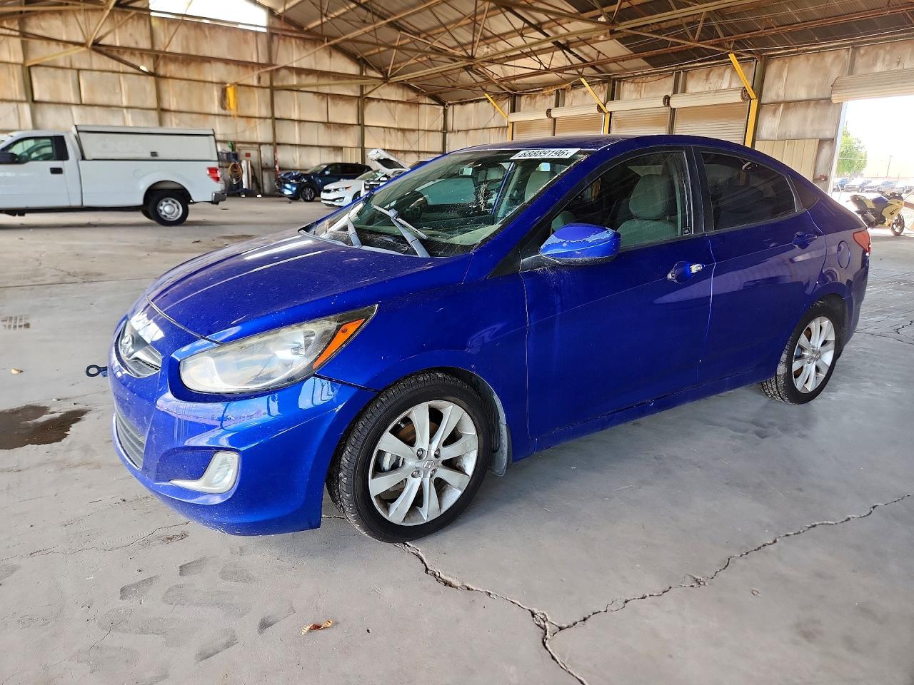 2013 Hyundai Accent Gls Blue vin: KMHCU4AE7DU377549