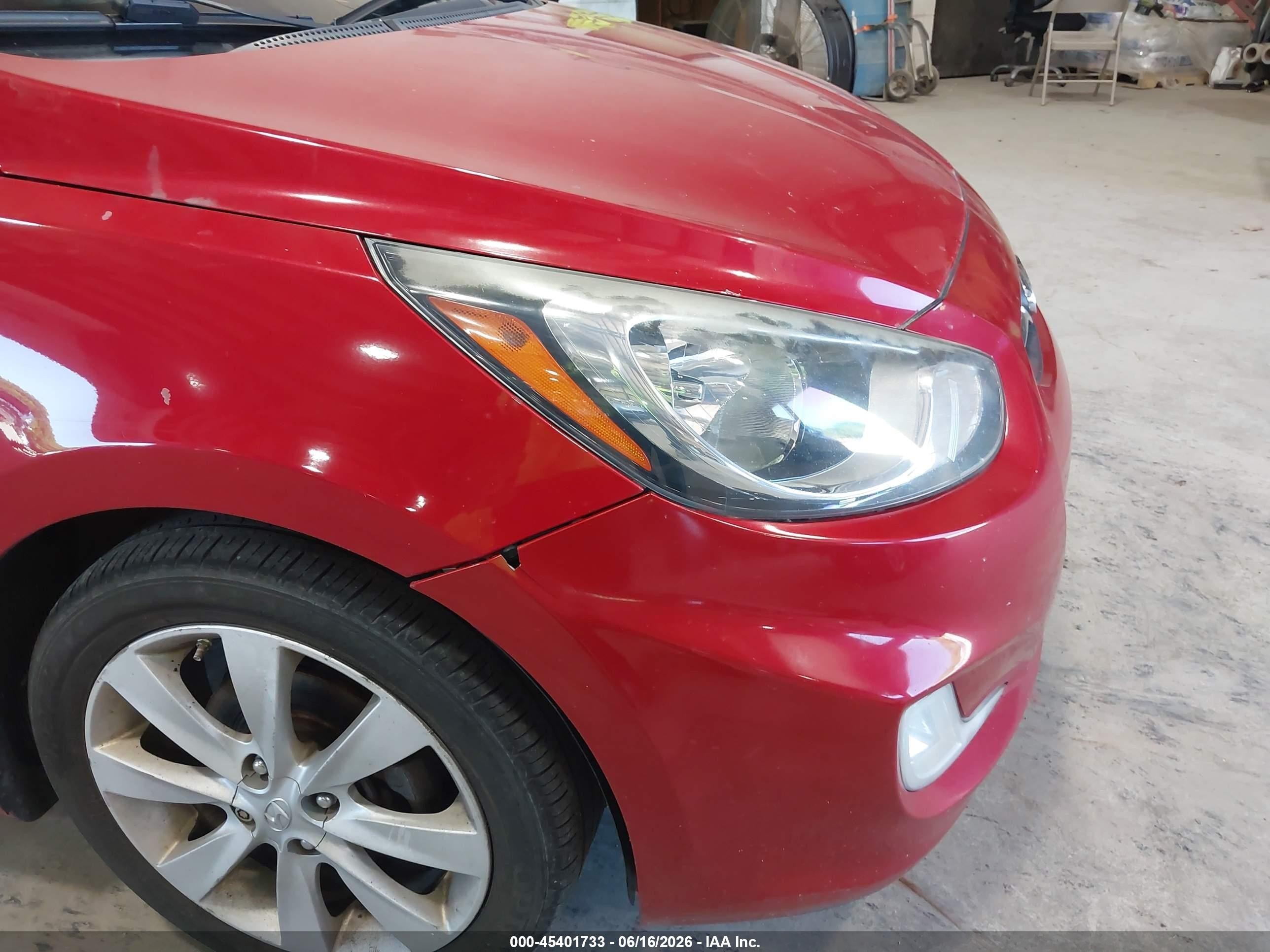 2013 Hyundai Accent Gls Red vin: KMHCU4AE7DU443954