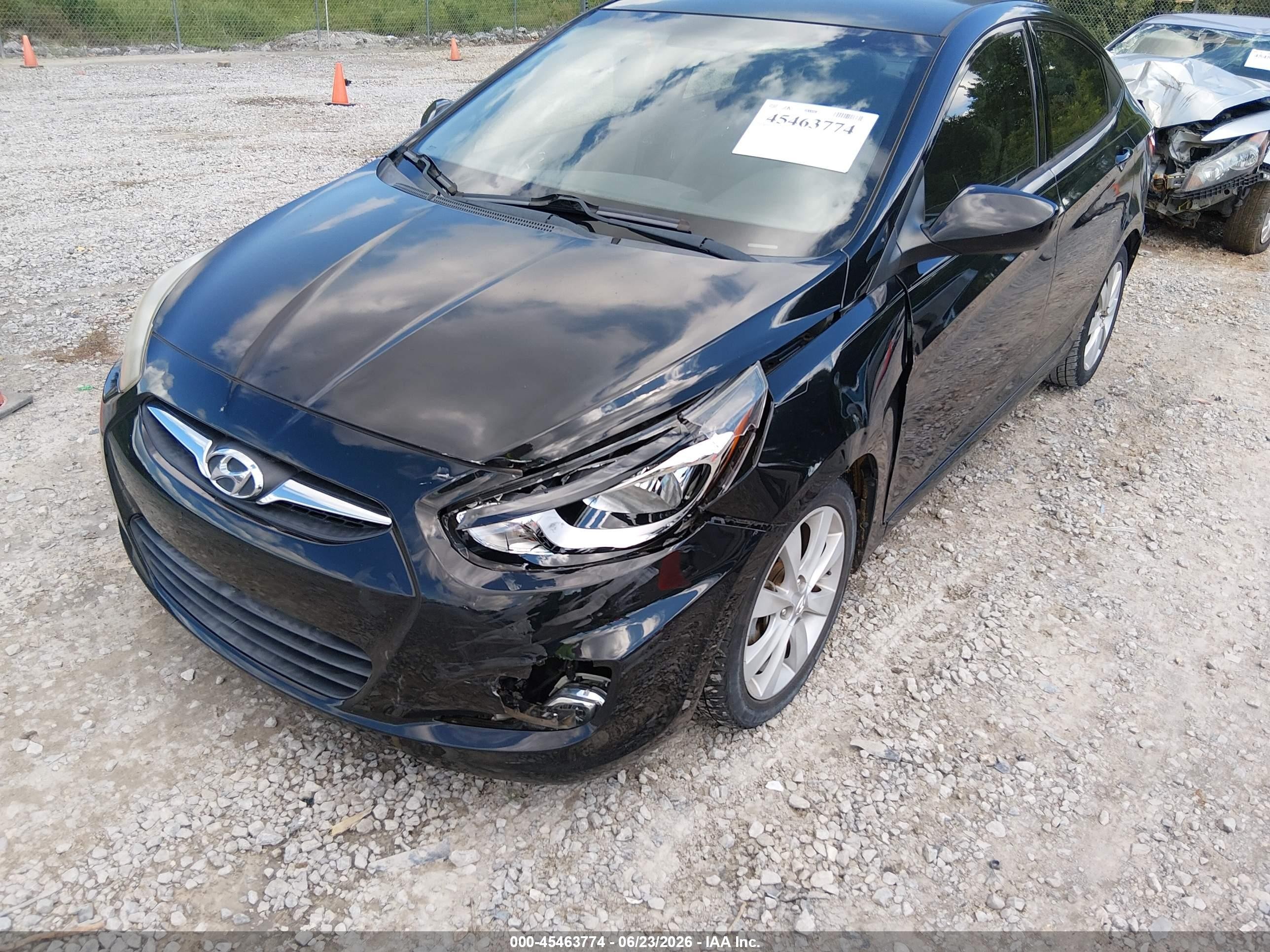 2012 Hyundai Accent Gls Black vin: KMHCU4AE8CU070387