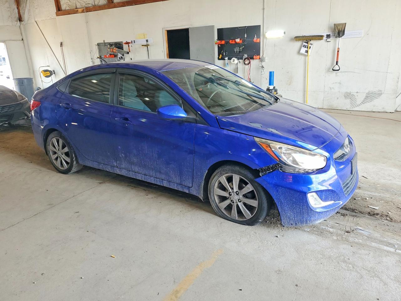 2012 Hyundai Accent Gls Blue vin: KMHCU4AE8CU070731