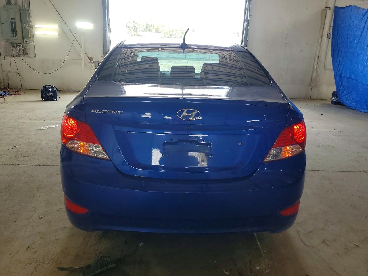 2012 Hyundai Accent Gls Blue vin: KMHCU4AE8CU070731