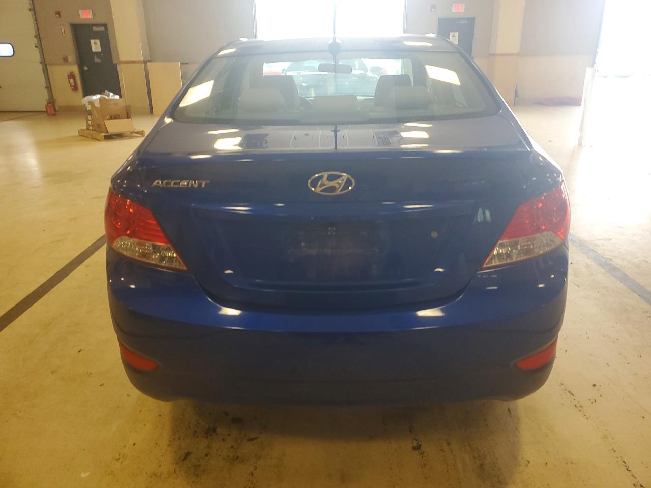 2012 Hyundai Accent Gls Blue vin: KMHCU4AE8CU167637